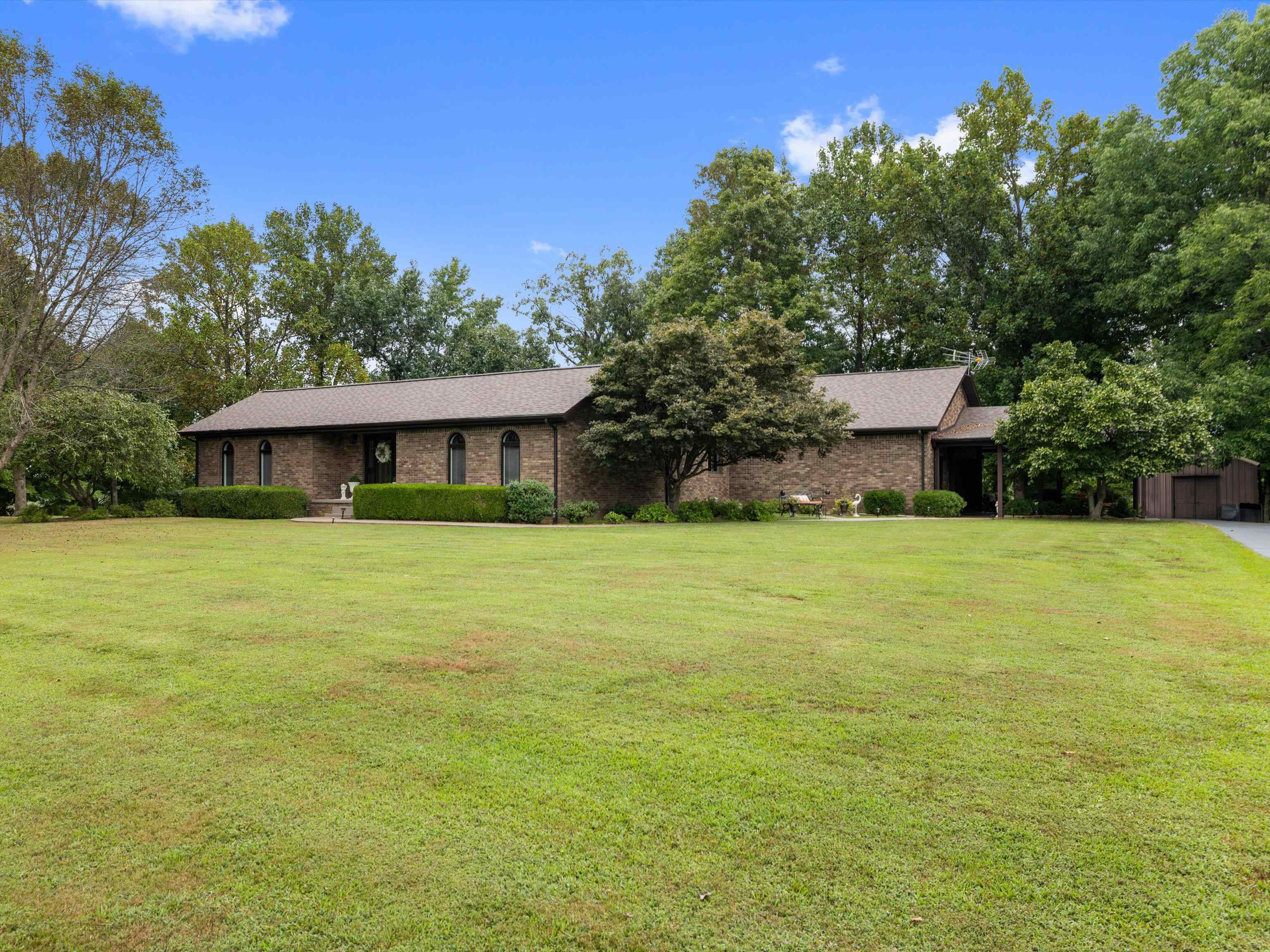 1644 John Pate Rd, Lewisport, Kentucky 42351, 3 Bedrooms Bedrooms, ,3 BathroomsBathrooms,Single Family Residence,For Sale,John Pate Rd,92963