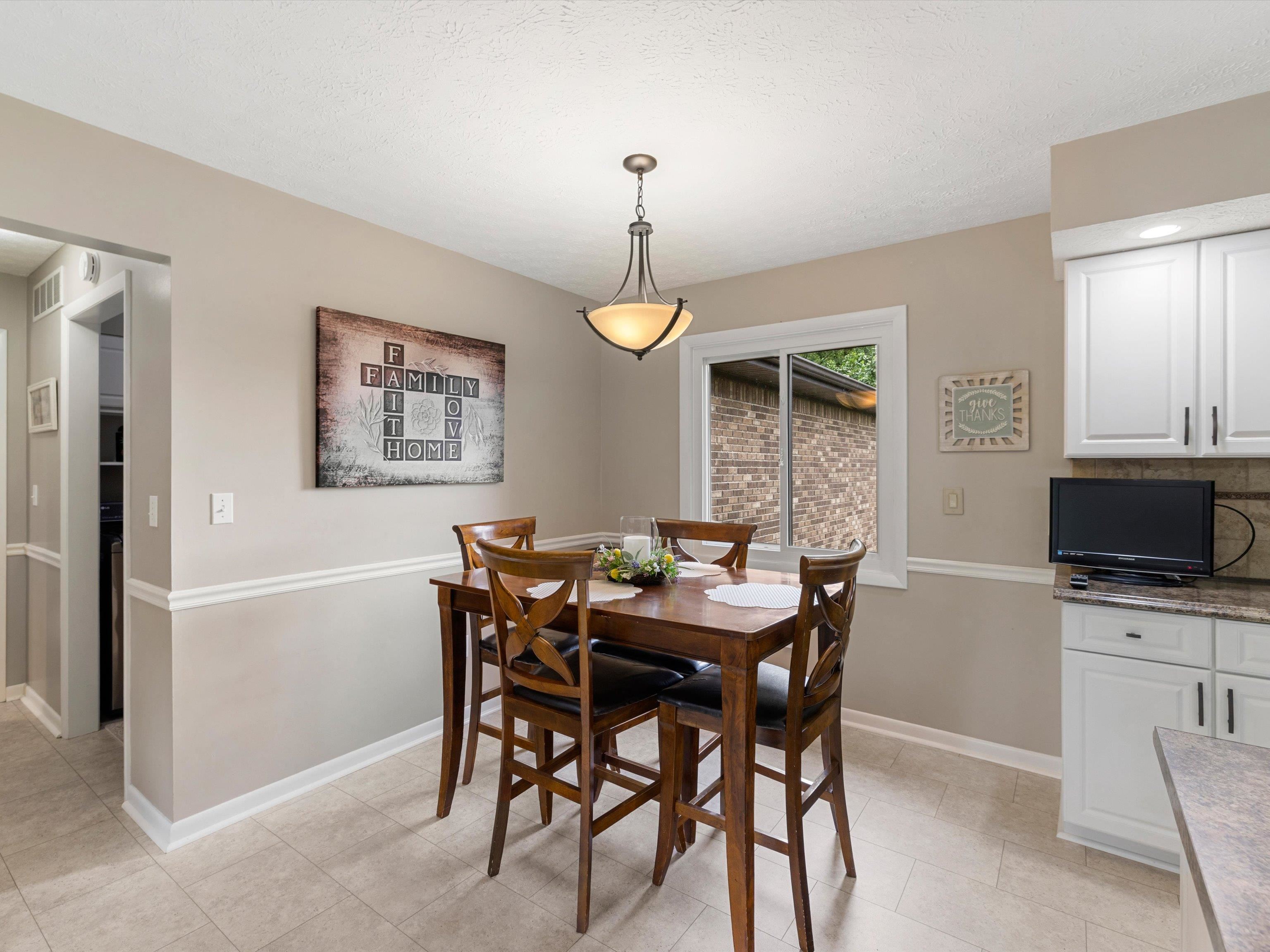 1644 John Pate Rd, Lewisport, Kentucky 42351, 3 Bedrooms Bedrooms, ,3 BathroomsBathrooms,Single Family Residence,For Sale,John Pate Rd,92963