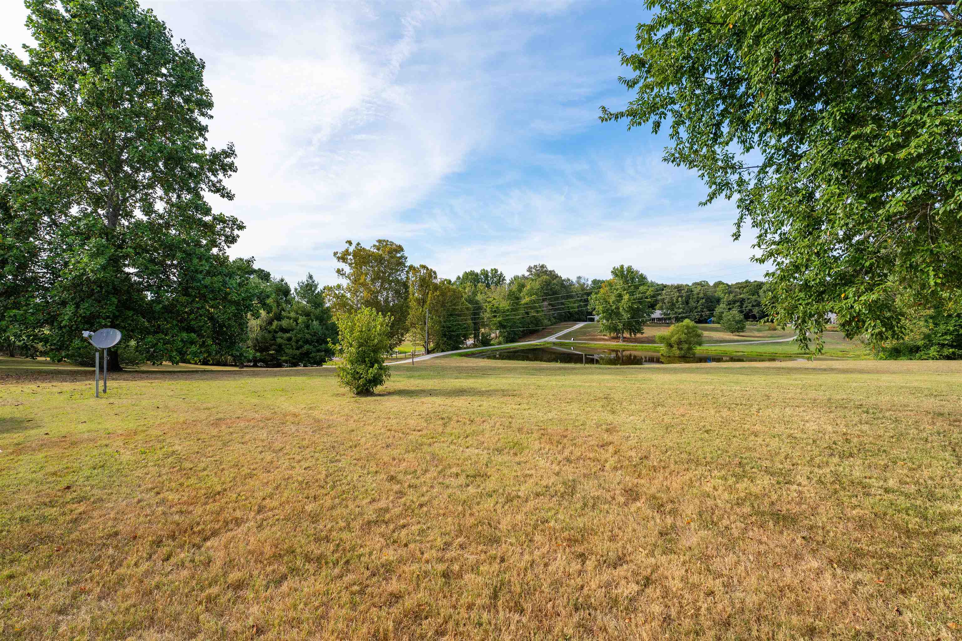 900 Nuckols Old Buck Creek Church Rd, Calhoun, Kentucky 42327, 3 Bedrooms Bedrooms, ,2 BathroomsBathrooms,Single Family Residence,For Sale,Nuckols Old Buck Creek Church Rd,92965
