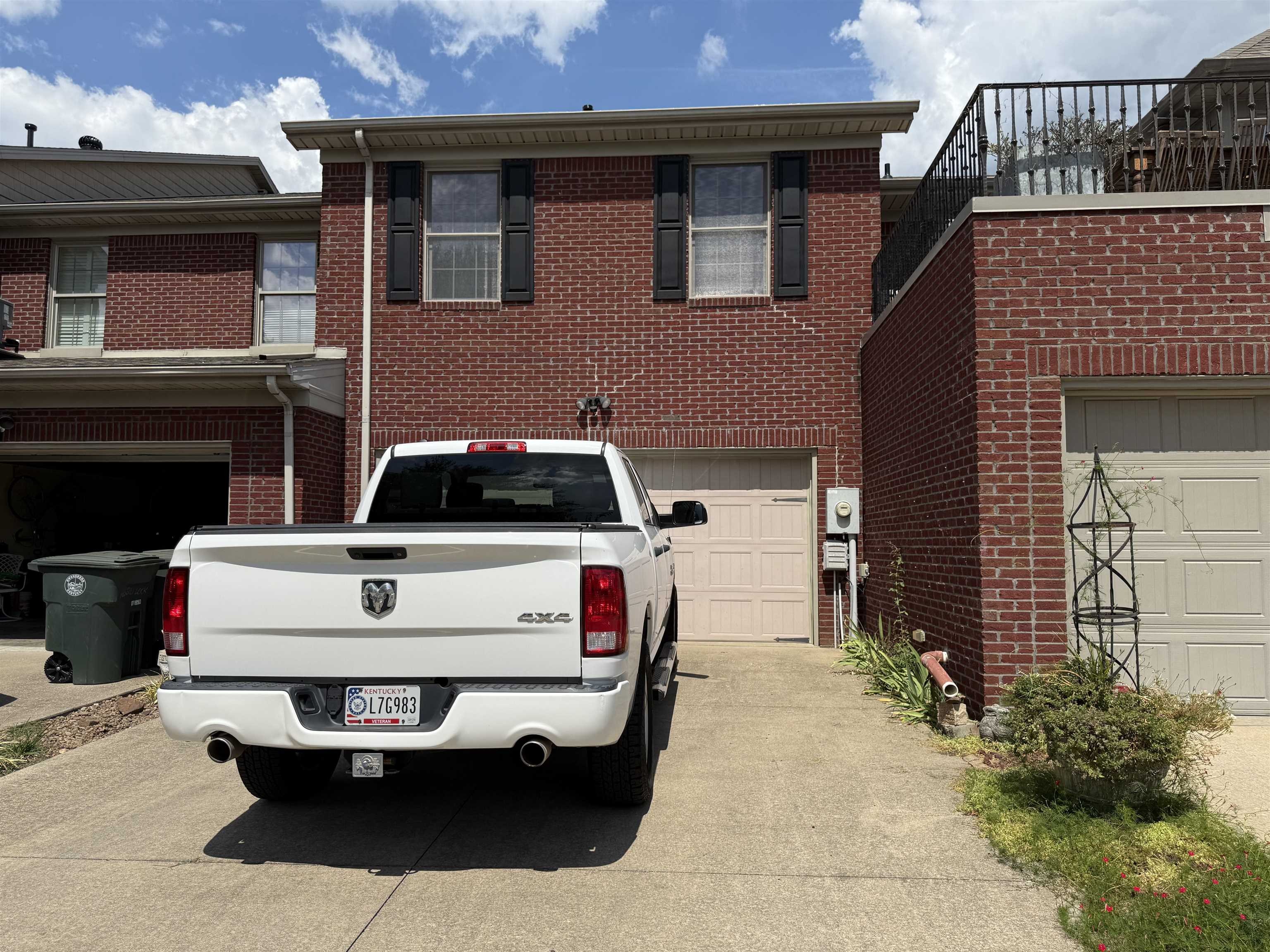 1618 Lock Ave, Owensboro, Kentucky 42301, 3 Bedrooms Bedrooms, ,2 BathroomsBathrooms,Townhouse,For Sale,Lock Ave,92968