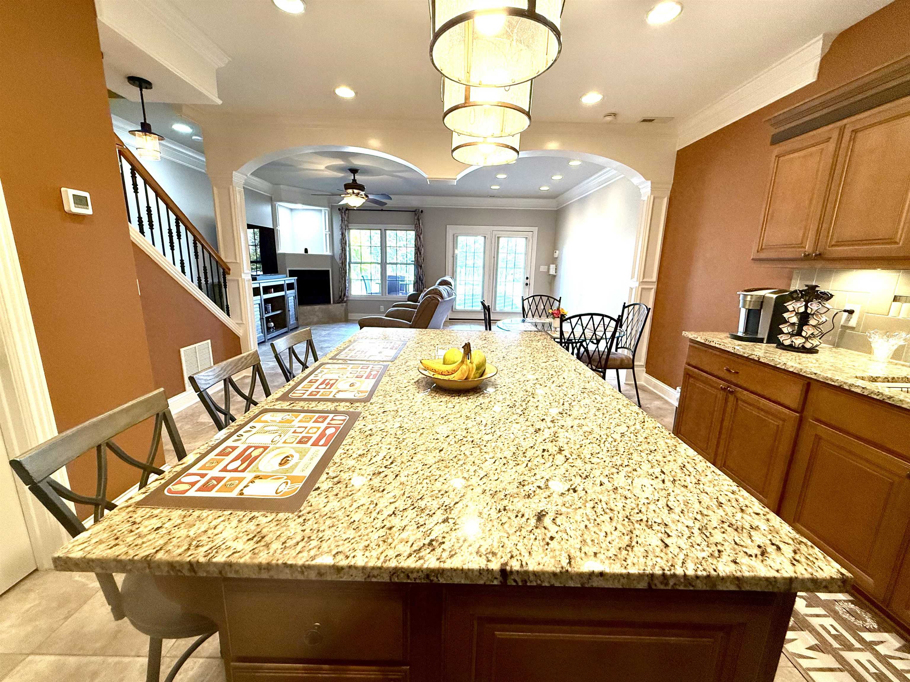 1618 Lock Ave, Owensboro, Kentucky 42301, 3 Bedrooms Bedrooms, ,2 BathroomsBathrooms,Townhouse,For Sale,Lock Ave,92968