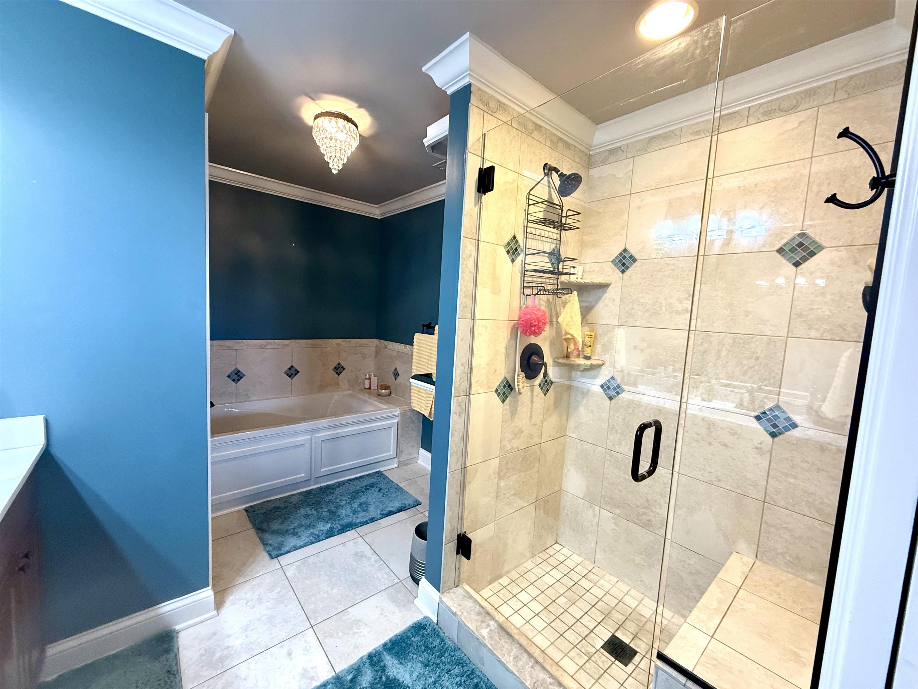 1618 Lock Ave, Owensboro, Kentucky 42301, 3 Bedrooms Bedrooms, ,2 BathroomsBathrooms,Townhouse,For Sale,Lock Ave,92968
