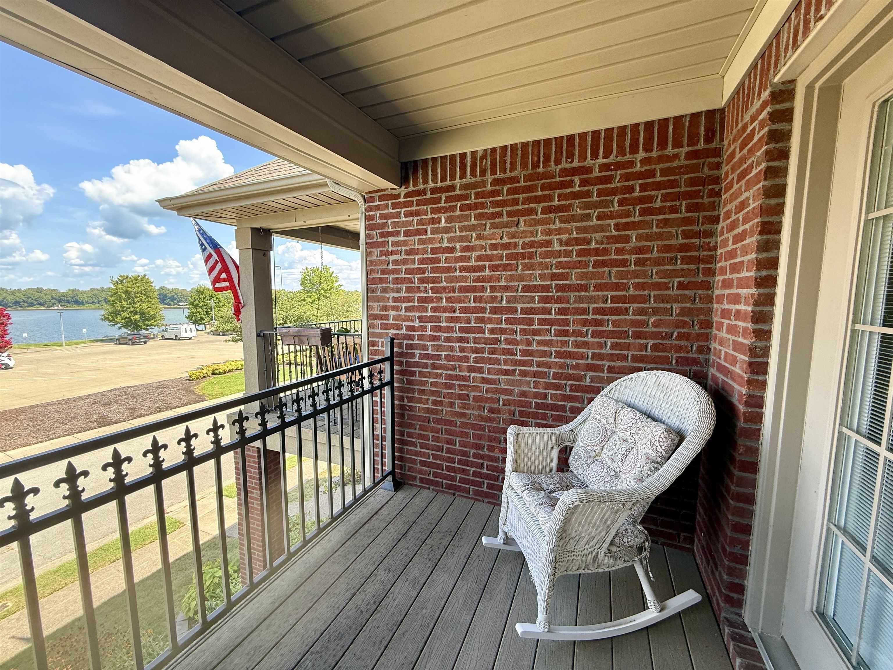 1618 Lock Ave, Owensboro, Kentucky 42301, 3 Bedrooms Bedrooms, ,2 BathroomsBathrooms,Townhouse,For Sale,Lock Ave,92968