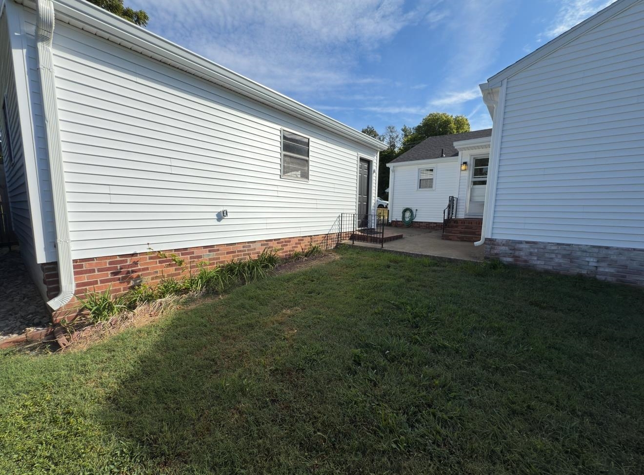 1740 S. Griffith Ave., Owensboro, Kentucky 42301, 3 Bedrooms Bedrooms, ,2 BathroomsBathrooms,Single Family Residence,For Sale,S. Griffith Ave.,92969
