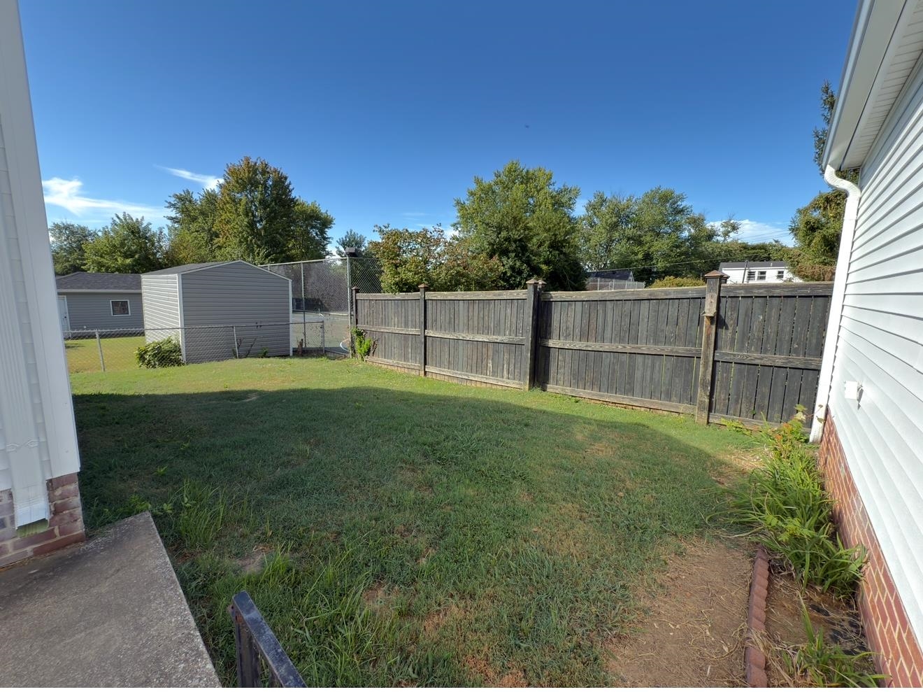 1740 S. Griffith Ave., Owensboro, Kentucky 42301, 3 Bedrooms Bedrooms, ,2 BathroomsBathrooms,Single Family Residence,For Sale,S. Griffith Ave.,92969