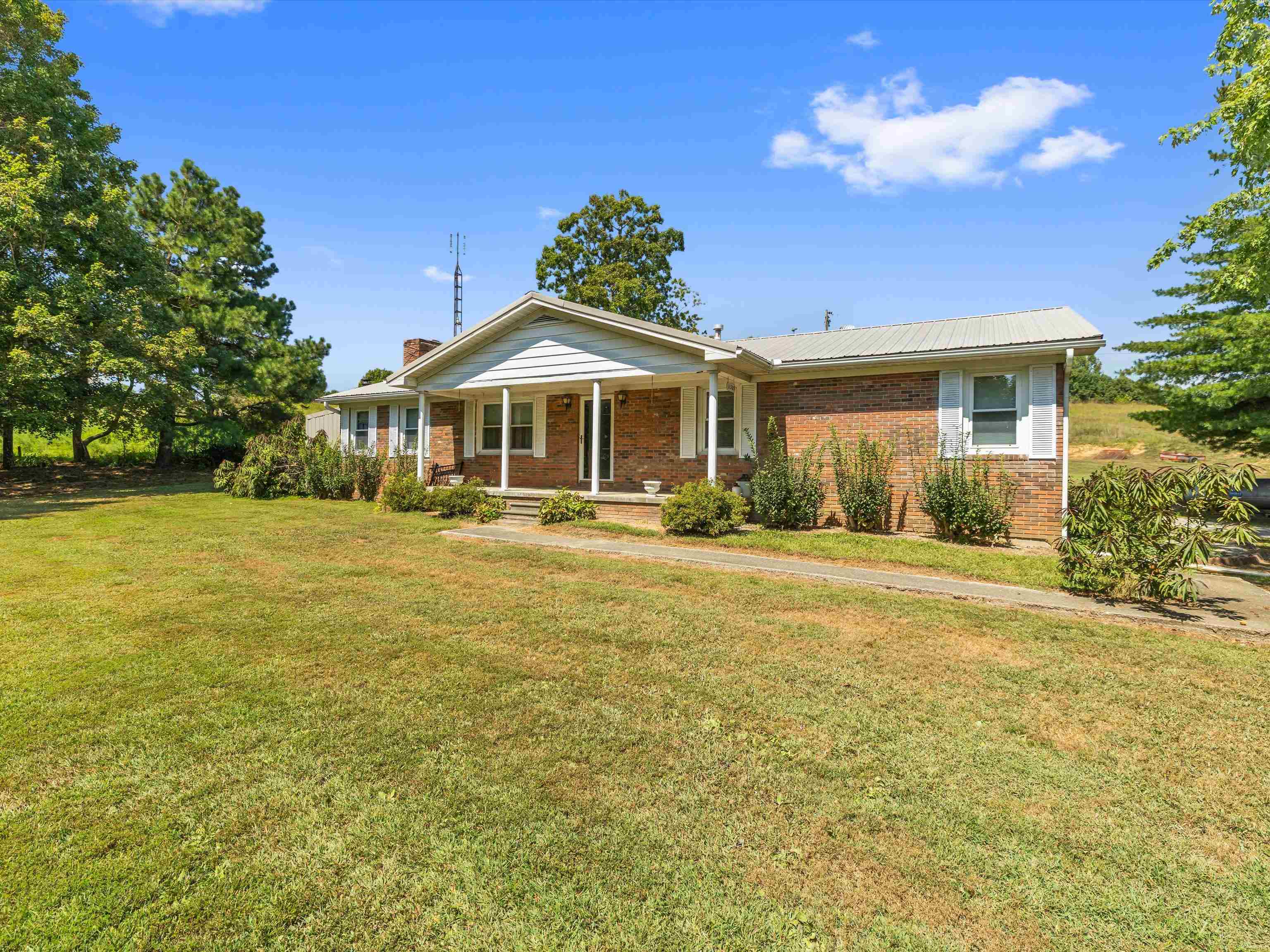 11305 State Route 2181, Hawesville, Kentucky 42348, 3 Bedrooms Bedrooms, ,2 BathroomsBathrooms,Single Family Residence,For Sale,State Route 2181,92970