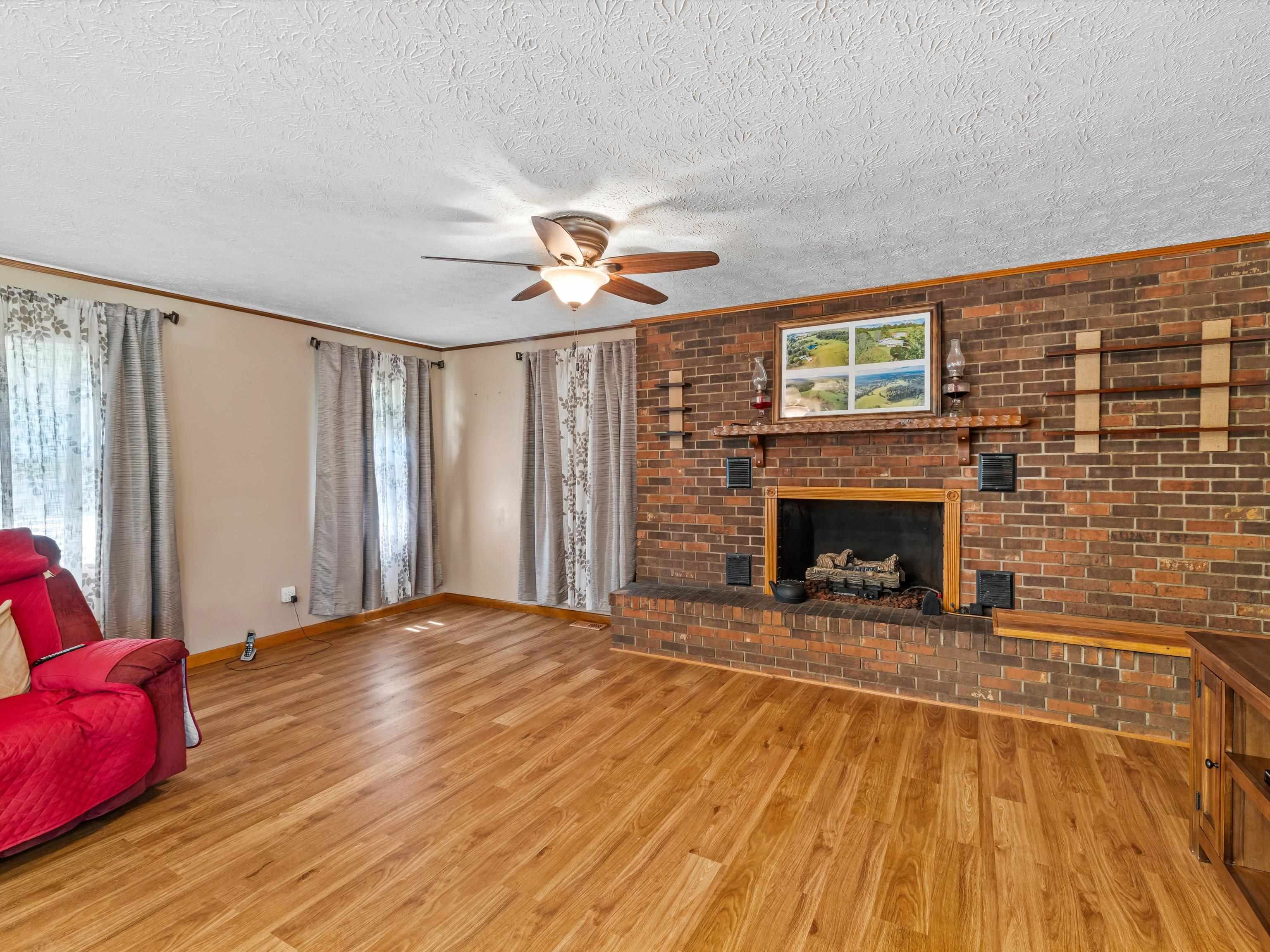 11305 State Route 2181, Hawesville, Kentucky 42348, 3 Bedrooms Bedrooms, ,2 BathroomsBathrooms,Single Family Residence,For Sale,State Route 2181,92970