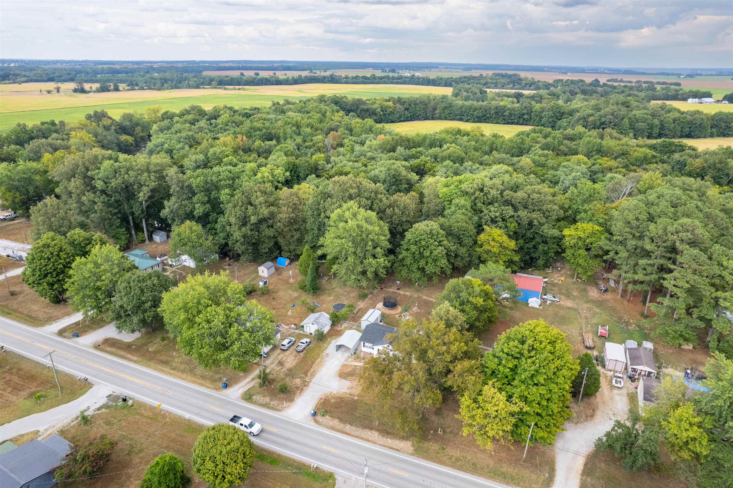 7251 Highway 81, Owensboro, Kentucky 42301, 3 Bedrooms Bedrooms, ,2 BathroomsBathrooms,Single Family Residence,For Sale,Highway 81,92972