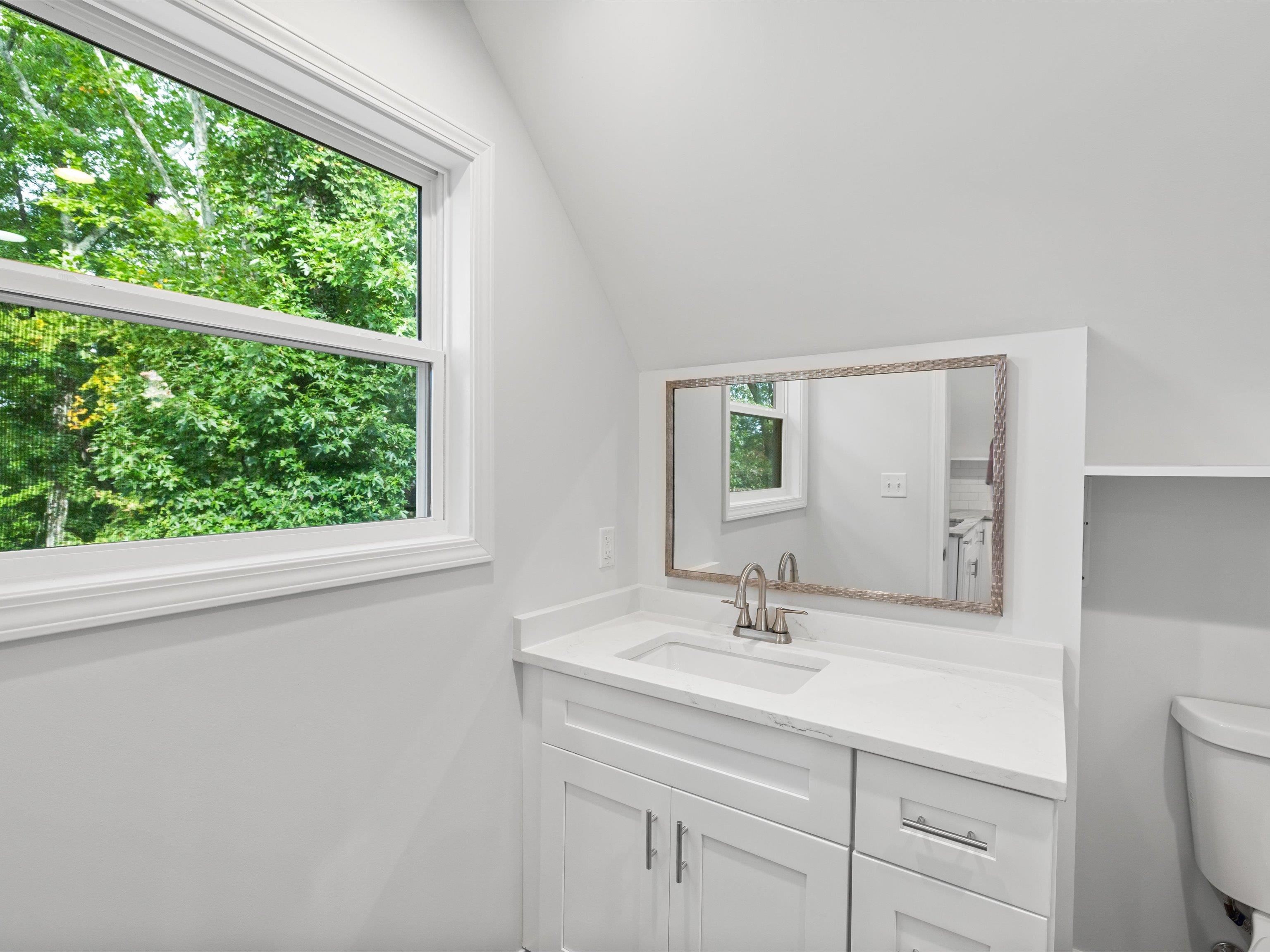1084 Pleasure Point E, Maceo, Kentucky 42355, 2 Bedrooms Bedrooms, ,1 BathroomBathrooms,Single Family Residence,For Sale,Pleasure Point E,92976