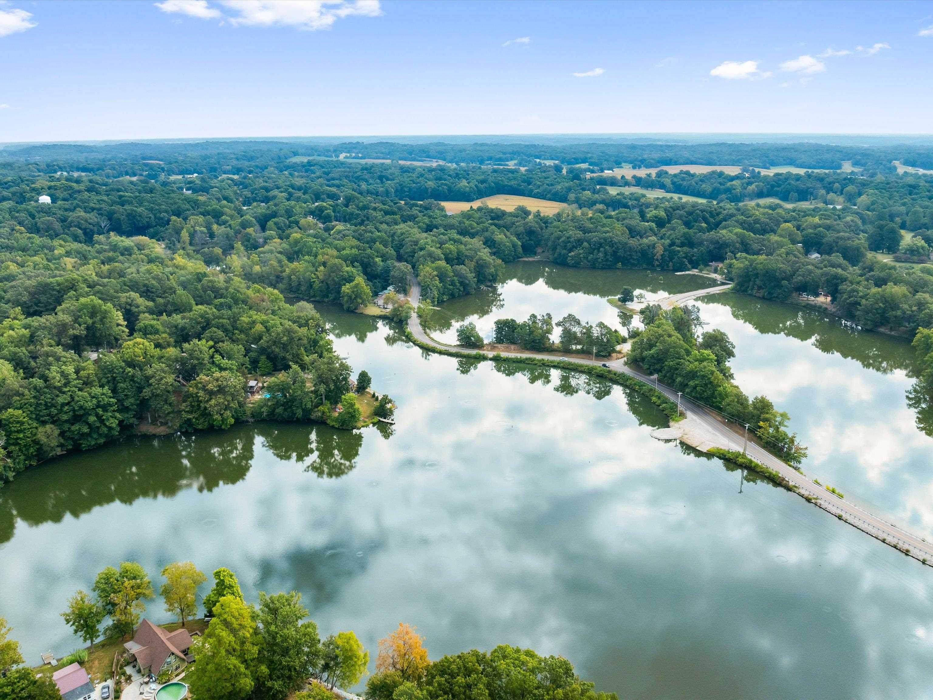 1084 Pleasure Point E, Maceo, Kentucky 42355, 2 Bedrooms Bedrooms, ,1 BathroomBathrooms,Single Family Residence,For Sale,Pleasure Point E,92976