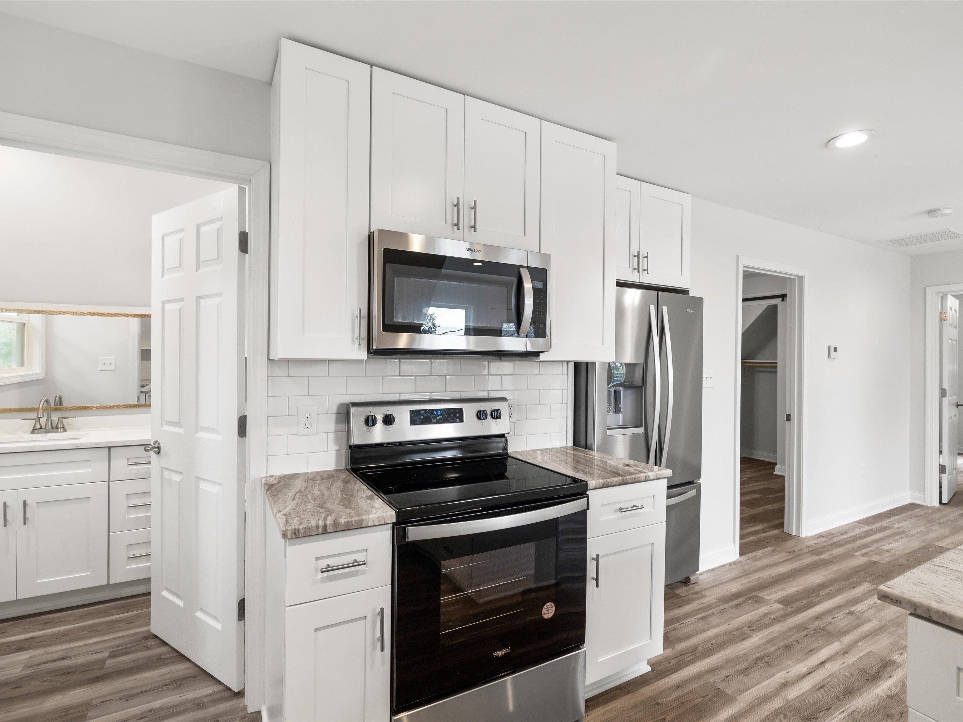 1084 Pleasure Point E, Maceo, Kentucky 42355, 2 Bedrooms Bedrooms, ,1 BathroomBathrooms,Single Family Residence,For Sale,Pleasure Point E,92976