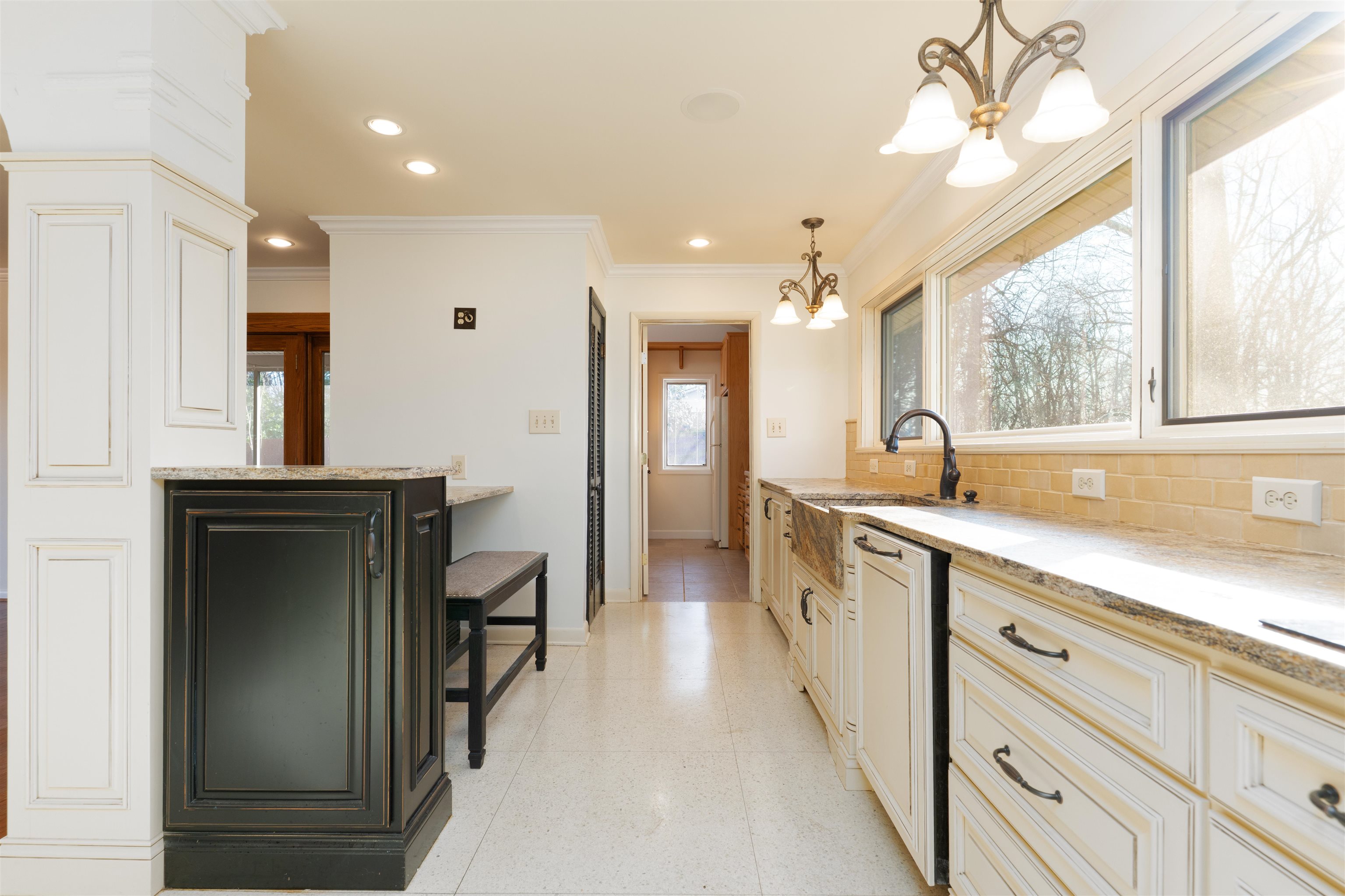 4459 Greenacre Dr., Owensboro, Kentucky 42303, 5 Bedrooms Bedrooms, ,3 BathroomsBathrooms,Single Family Residence,For Sale,Greenacre Dr.,92978