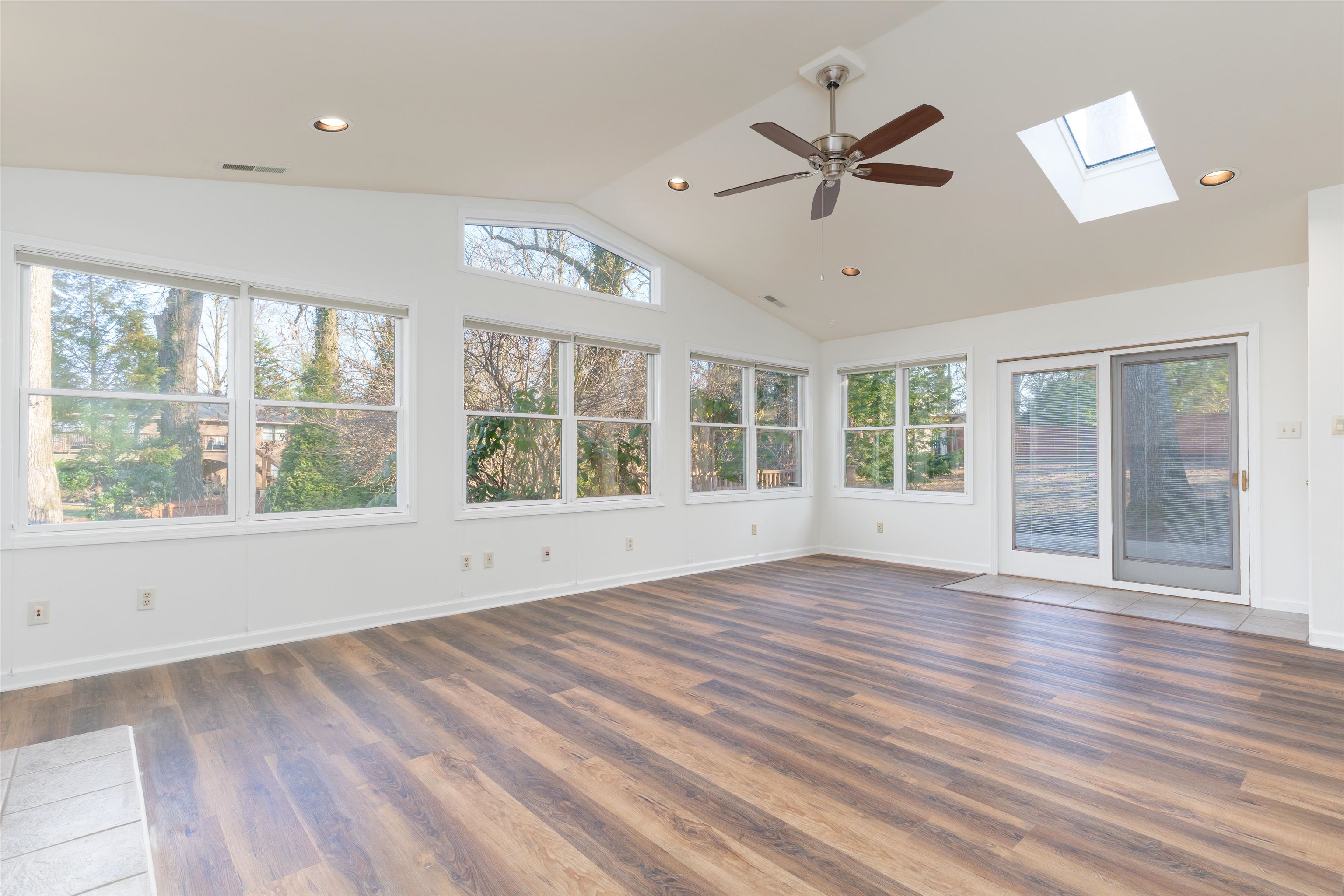 4459 Greenacre Dr., Owensboro, Kentucky 42303, 5 Bedrooms Bedrooms, ,3 BathroomsBathrooms,Single Family Residence,For Sale,Greenacre Dr.,92978