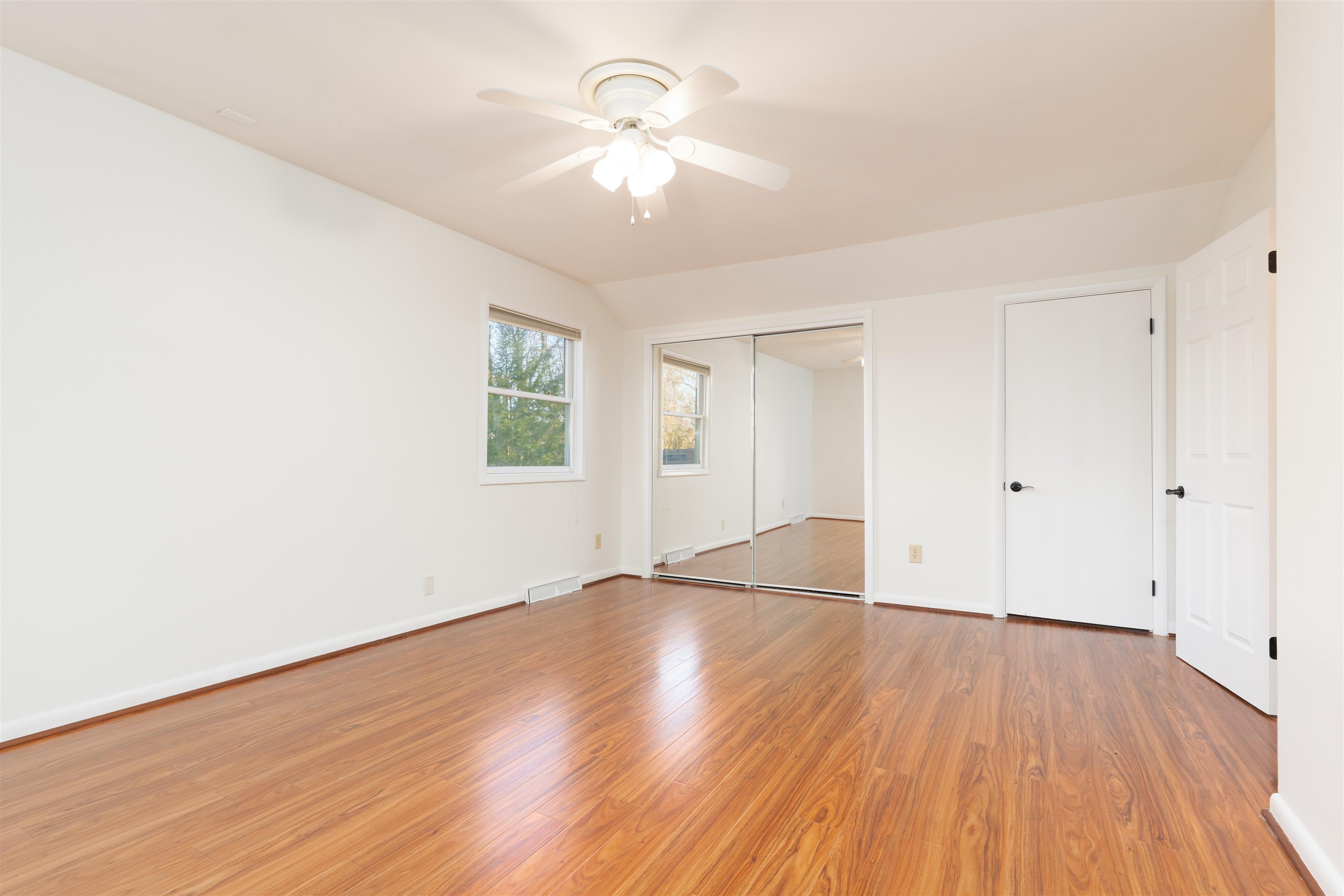 4459 Greenacre Dr., Owensboro, Kentucky 42303, 5 Bedrooms Bedrooms, ,3 BathroomsBathrooms,Single Family Residence,For Sale,Greenacre Dr.,92978