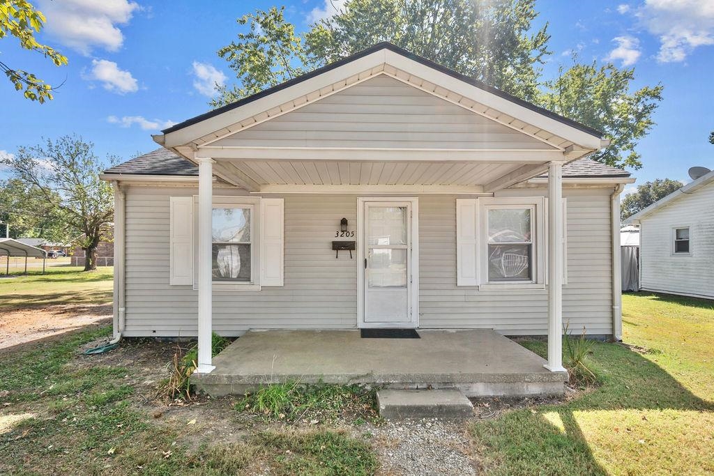 3205 Allen St., Owensboro, Kentucky 42303, 2 Bedrooms Bedrooms, ,1 BathroomBathrooms,Single Family Residence,For Sale,Allen St.,92982
