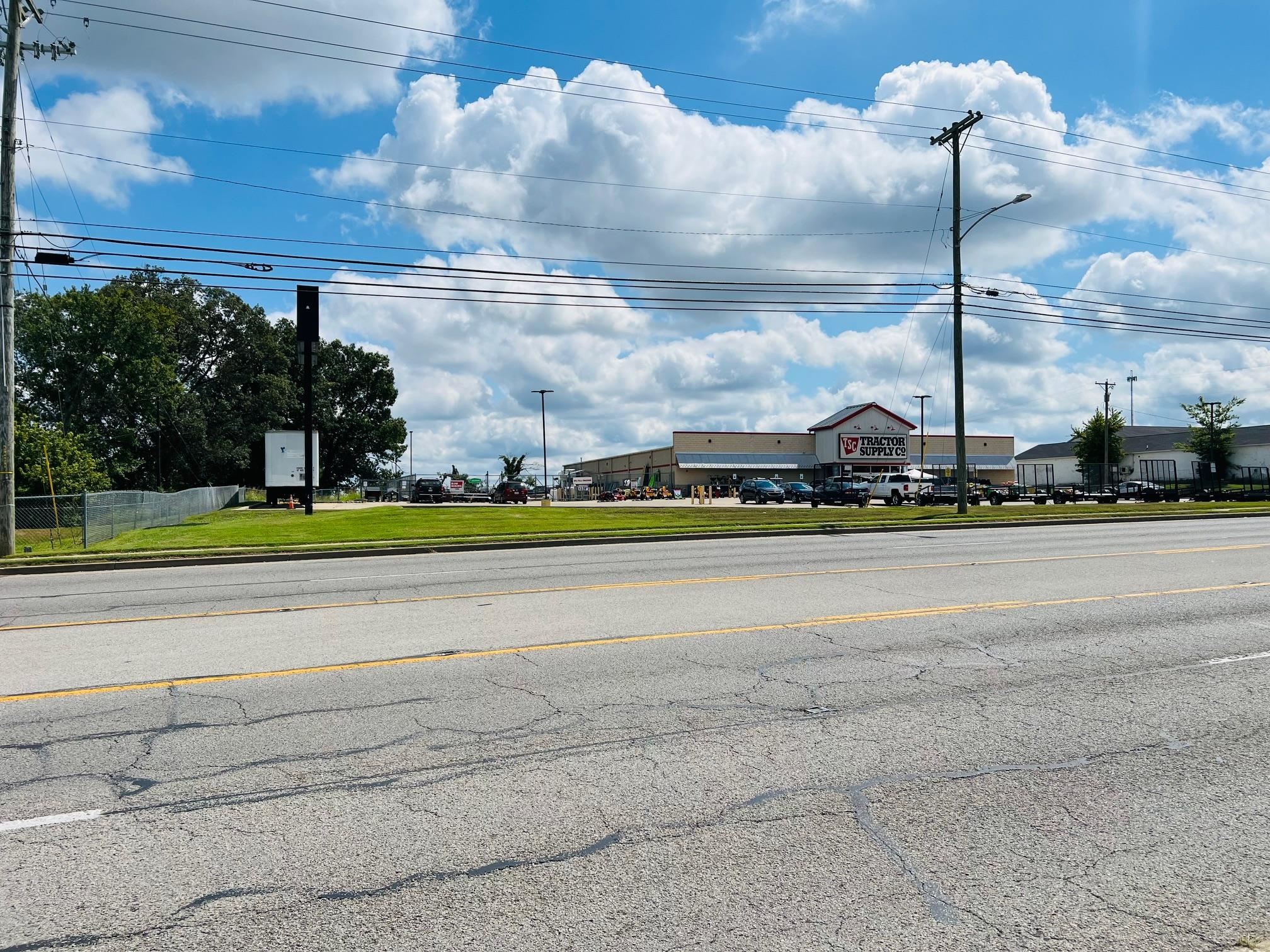 1560 Main Street, Beaver Dam, Kentucky 42320, ,Retail,For Sale,Main Street,92983