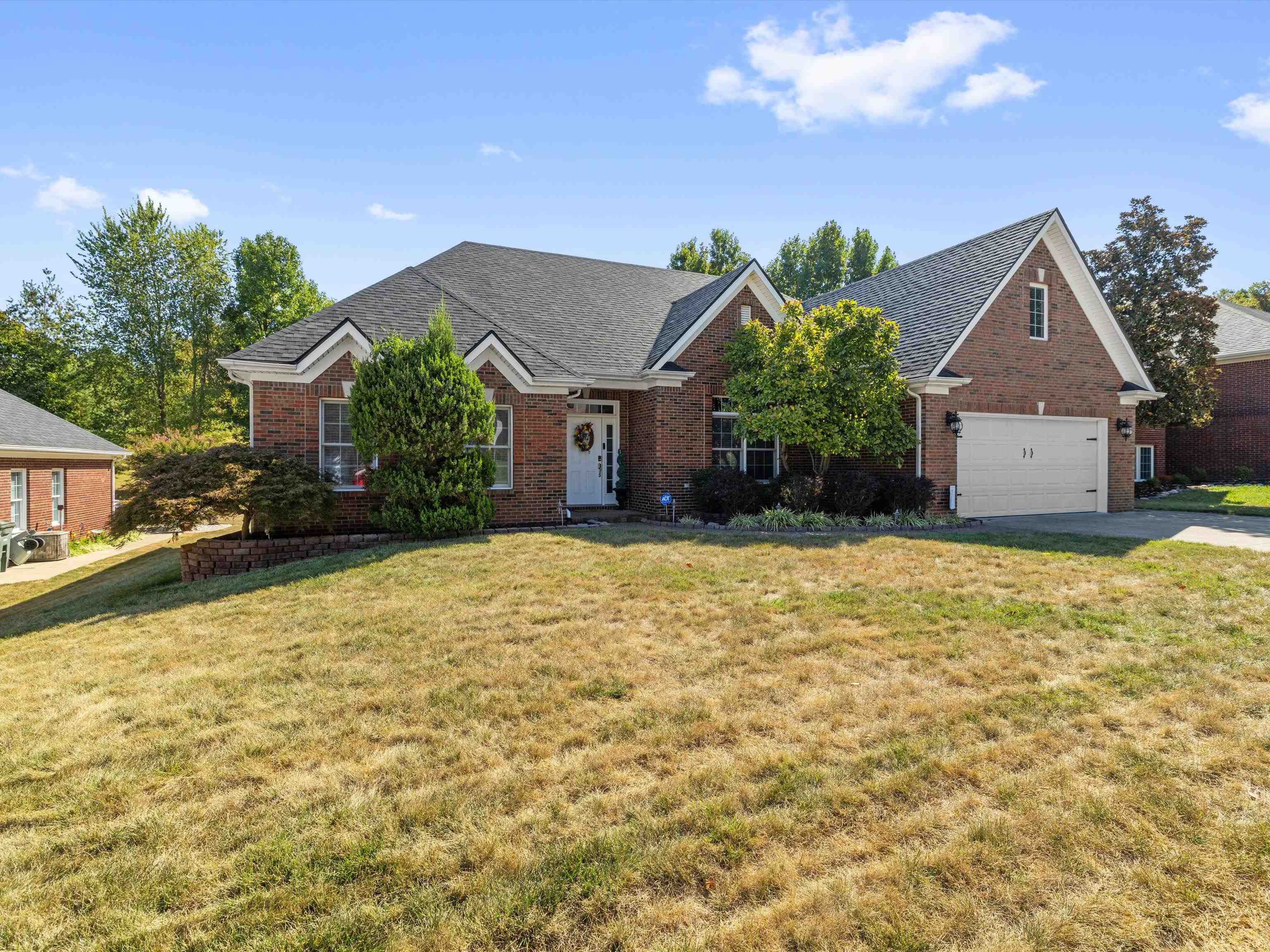 4339 Saddlebrooke Trail, Owensboro, Kentucky 42303, 3 Bedrooms Bedrooms, ,2 BathroomsBathrooms,Single Family Residence,For Sale,Saddlebrooke Trail,92985