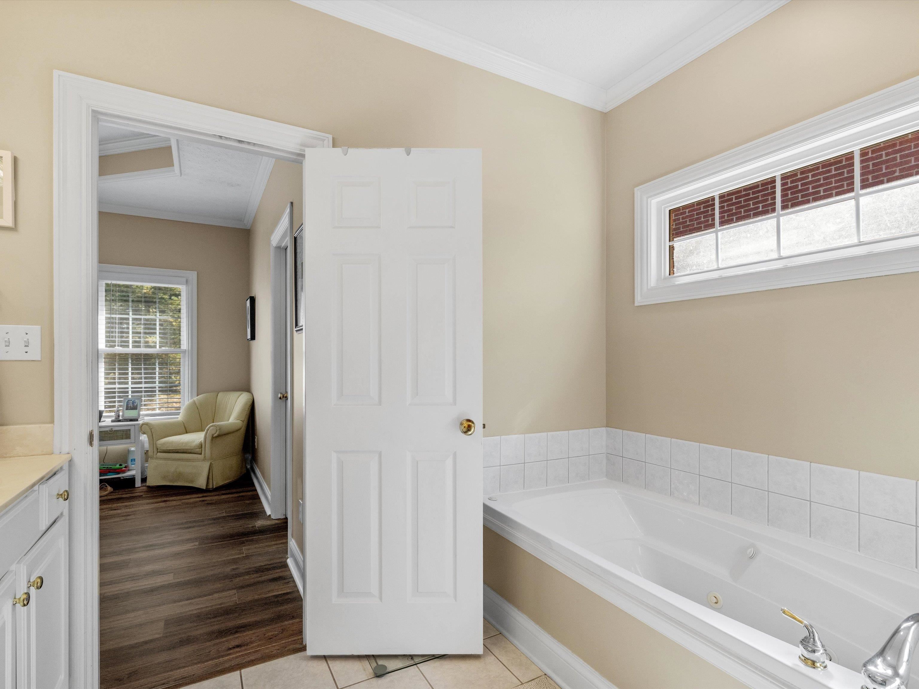 4339 Saddlebrooke Trail, Owensboro, Kentucky 42303, 3 Bedrooms Bedrooms, ,2 BathroomsBathrooms,Single Family Residence,For Sale,Saddlebrooke Trail,92985
