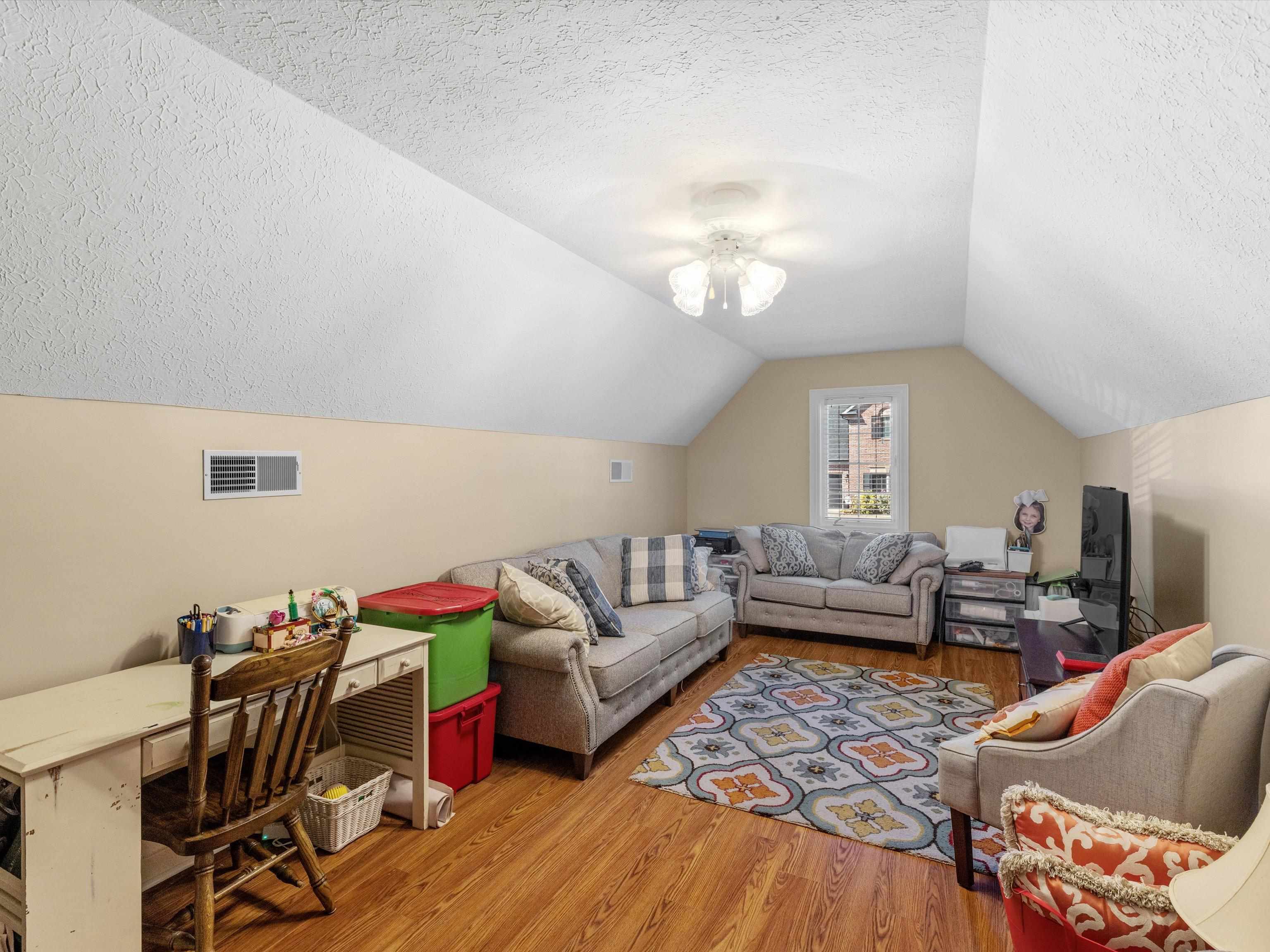 4339 Saddlebrooke Trail, Owensboro, Kentucky 42303, 3 Bedrooms Bedrooms, ,2 BathroomsBathrooms,Single Family Residence,For Sale,Saddlebrooke Trail,92985