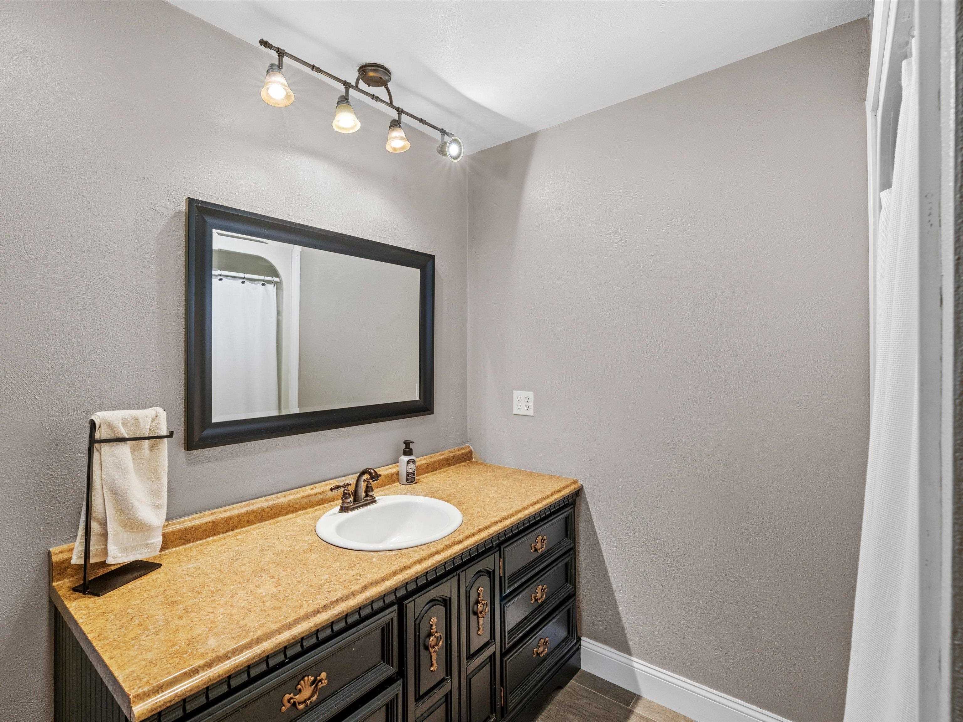 5420 Webster Lane, Owensboro, Kentucky 42303, 4 Bedrooms Bedrooms, ,2 BathroomsBathrooms,Single Family Residence,For Sale,Webster Lane,92986