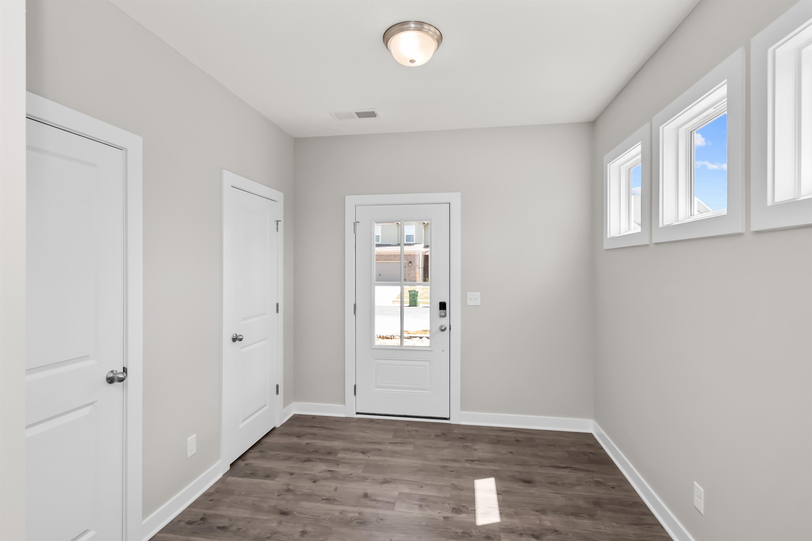 2097 Pebble Wood Drive, Owensboro, Kentucky 42303, 4 Bedrooms Bedrooms, ,2 BathroomsBathrooms,Single Family Residence,For Sale,Pebble Wood Drive,92988