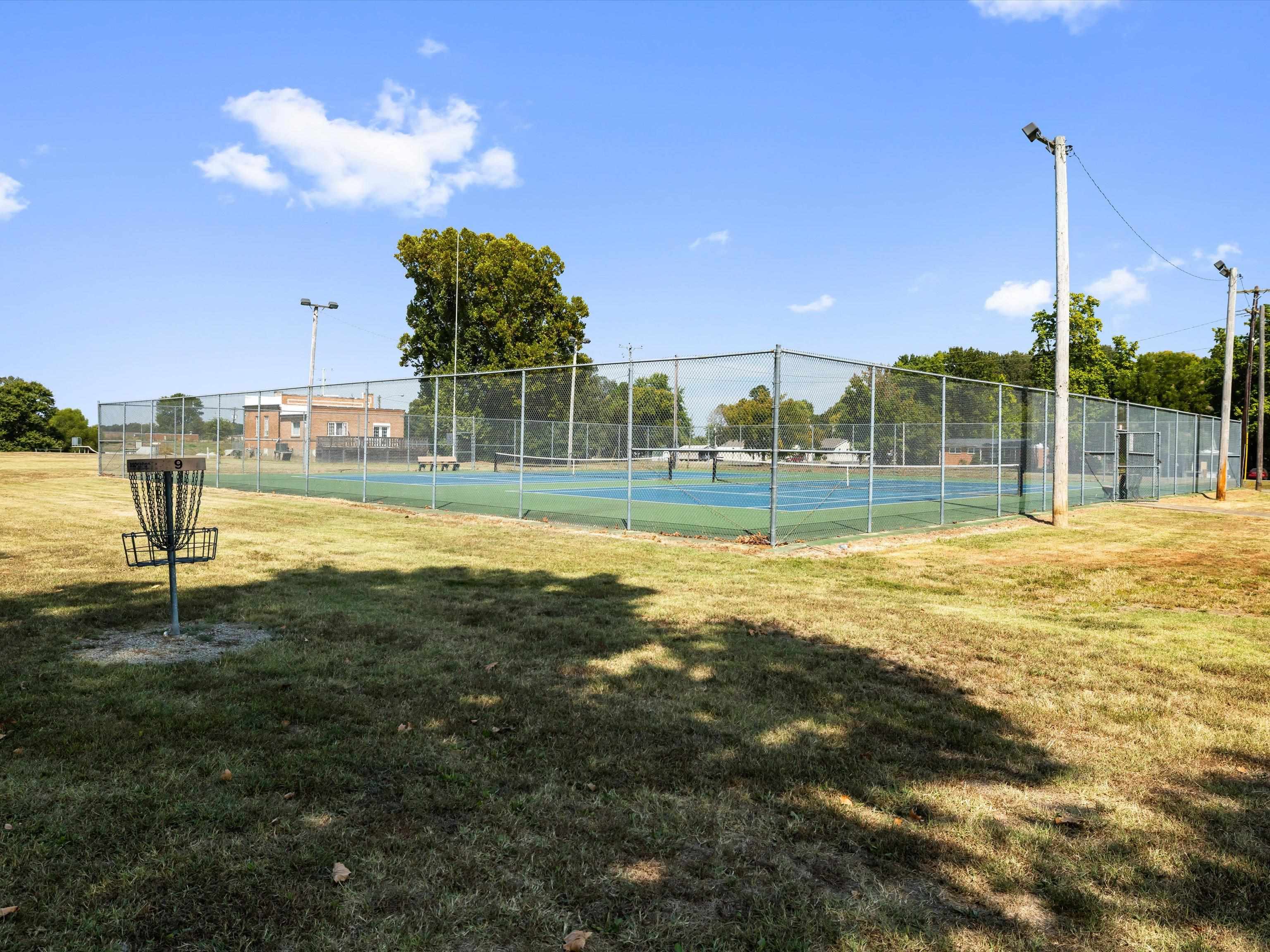 304 Duvall Court, Livermore, Kentucky 42352, 3 Bedrooms Bedrooms, ,2 BathroomsBathrooms,Single Family Residence,For Sale,Duvall Court,92990