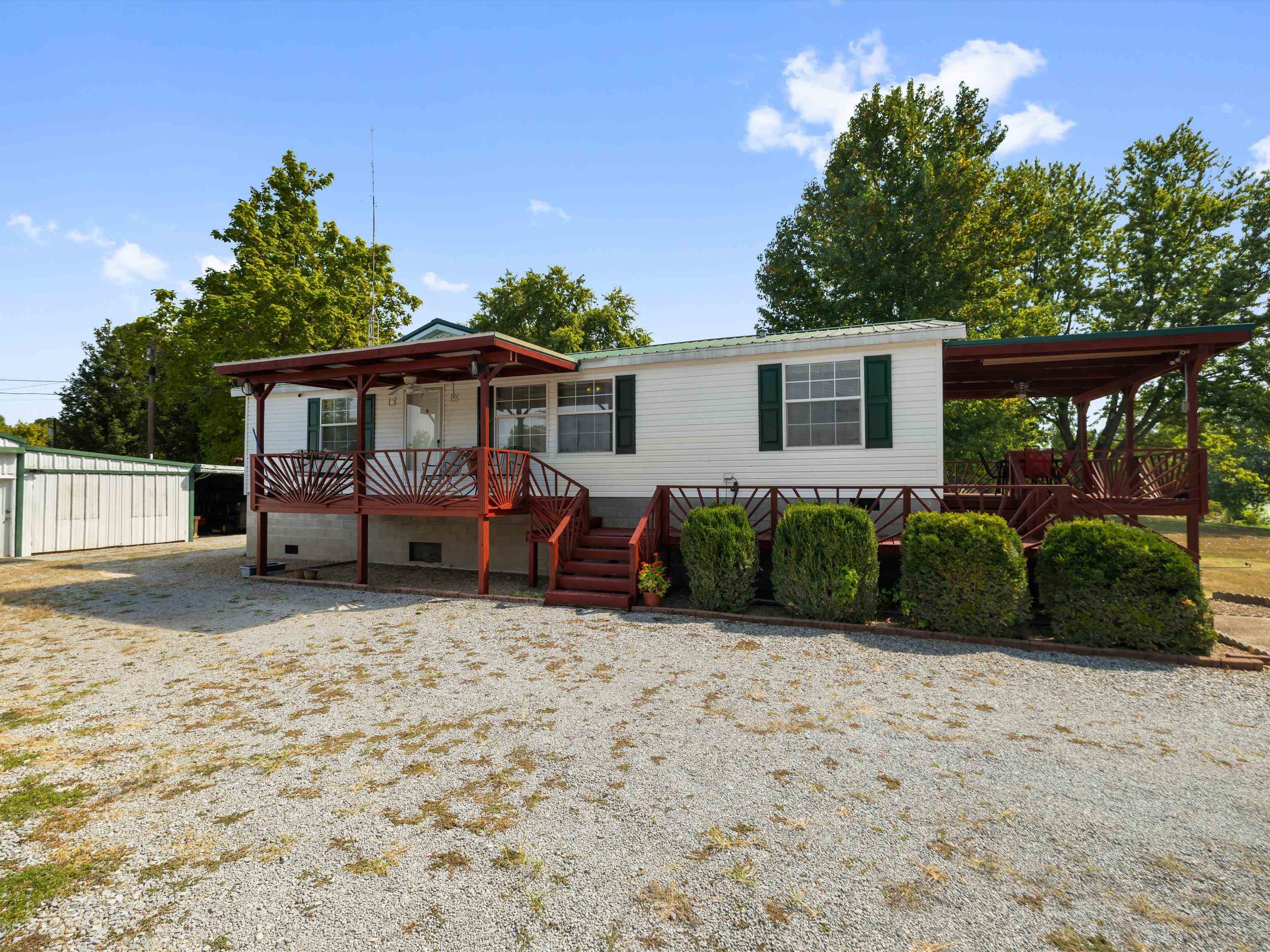 304 Duvall Court, Livermore, Kentucky 42352, 3 Bedrooms Bedrooms, ,2 BathroomsBathrooms,Single Family Residence,For Sale,Duvall Court,92990