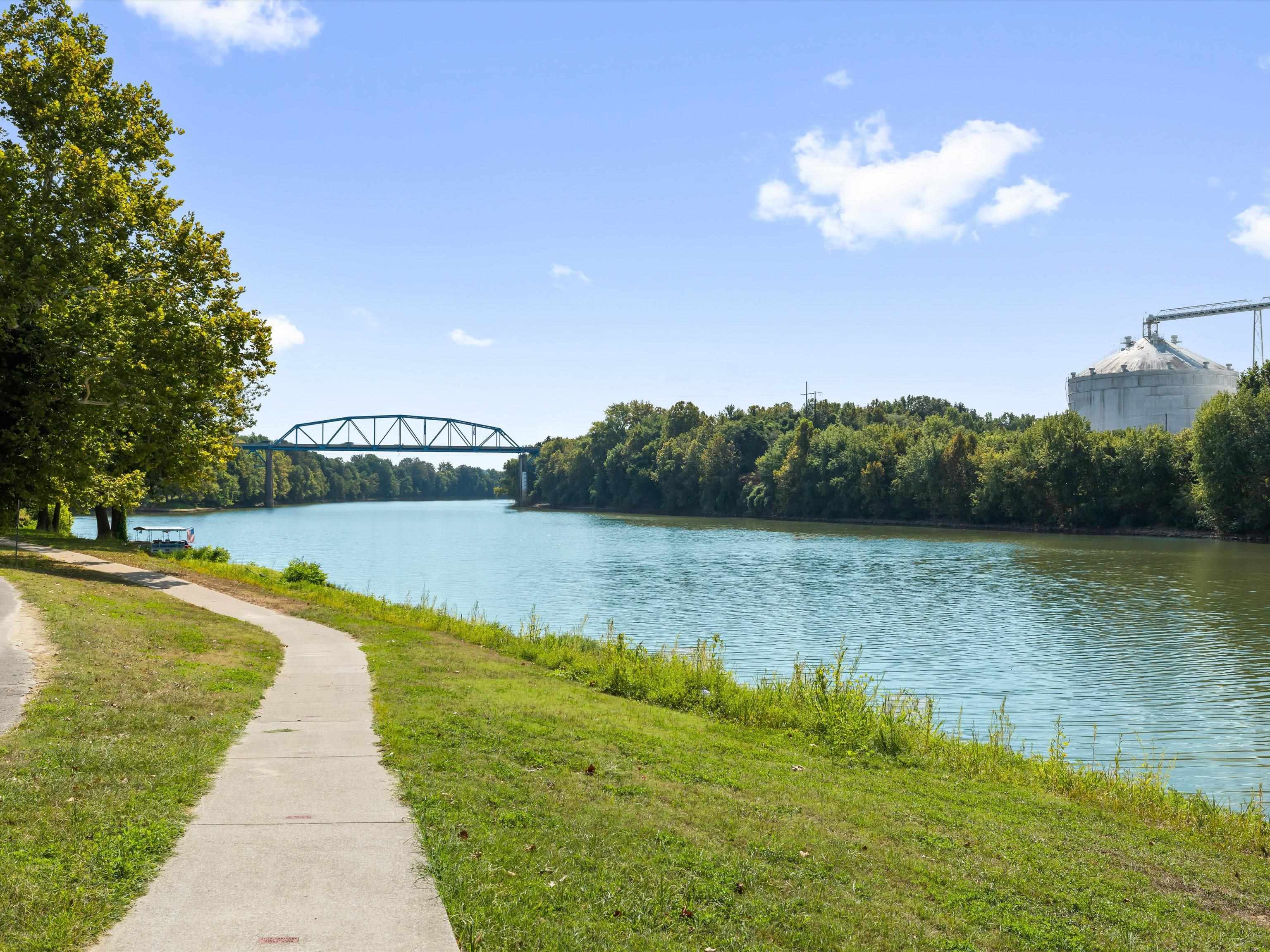 304 Duvall Court, Livermore, Kentucky 42352, 3 Bedrooms Bedrooms, ,2 BathroomsBathrooms,Single Family Residence,For Sale,Duvall Court,92990