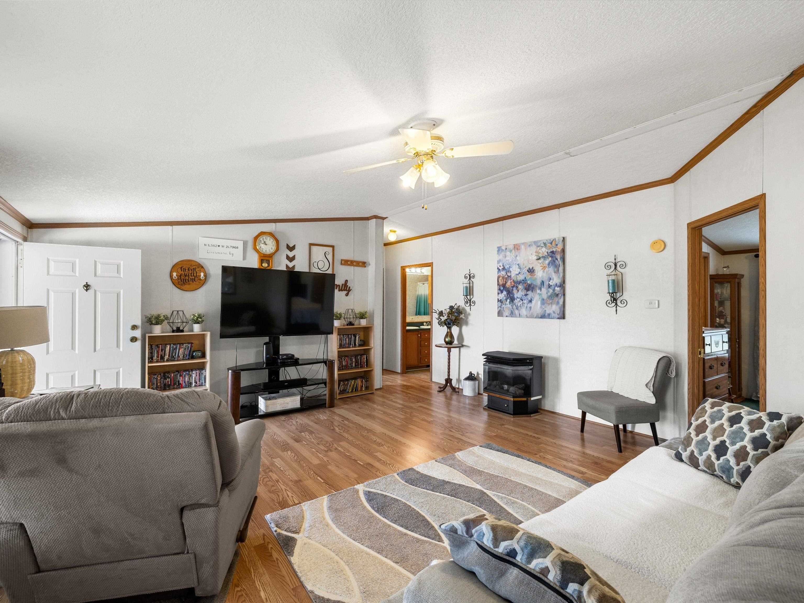 304 Duvall Court, Livermore, Kentucky 42352, 3 Bedrooms Bedrooms, ,2 BathroomsBathrooms,Single Family Residence,For Sale,Duvall Court,92990