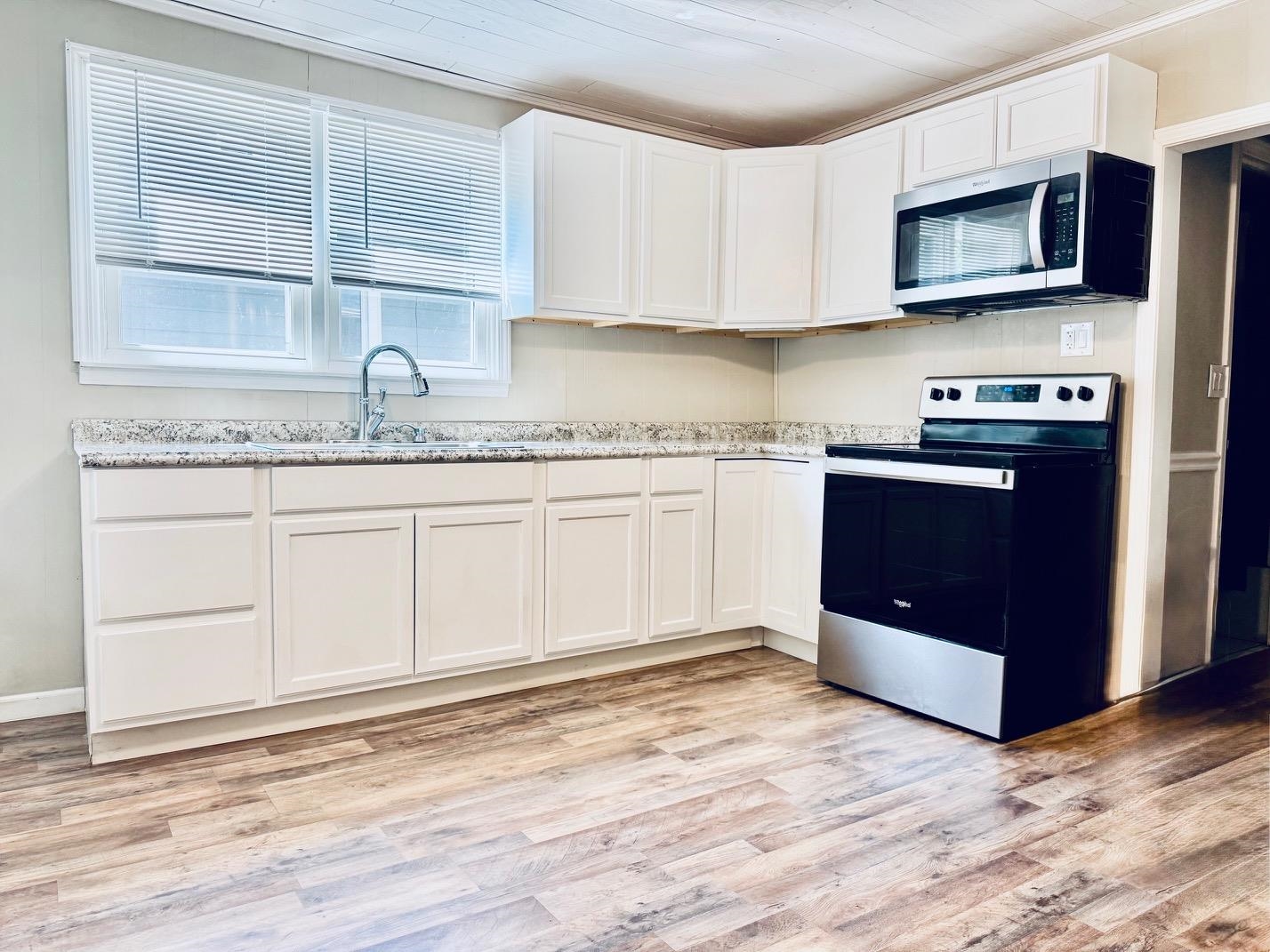 534 Green Street, Henderson, Kentucky 42420, 3 Bedrooms Bedrooms, ,1 BathroomBathrooms,Single Family Residence,For Sale,Green Street,92992