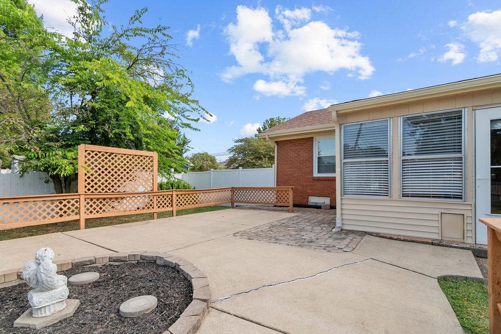 2540 Old Hartford Road, Owensboro, Kentucky 42303, 3 Bedrooms Bedrooms, ,1 BathroomBathrooms,Single Family Residence,For Sale,Old Hartford Road,92995