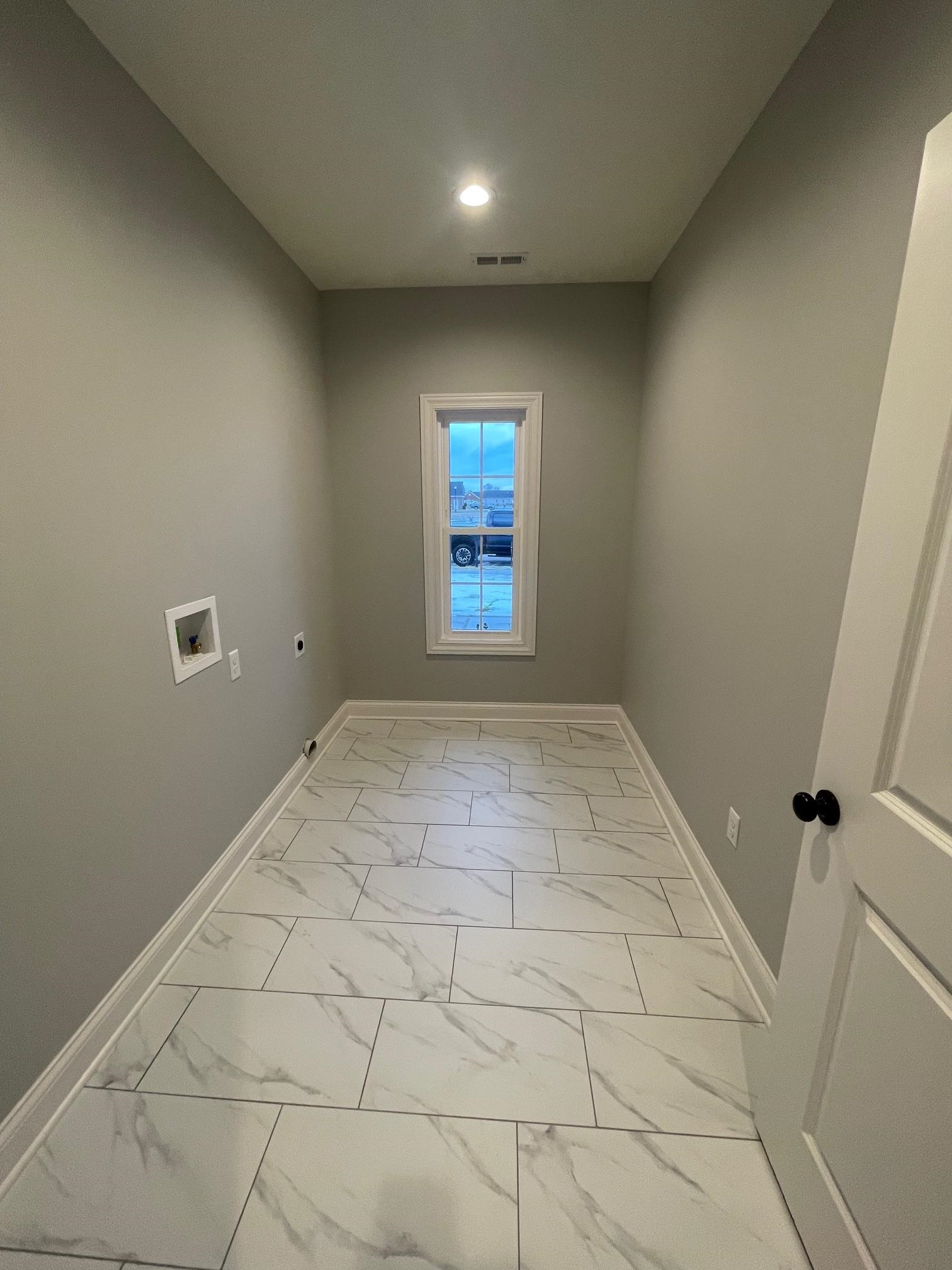 6310 Ridge Brook Cove, Owensboro, Kentucky 42301, 4 Bedrooms Bedrooms, ,2 BathroomsBathrooms,Single Family Residence,For Sale,Ridge Brook Cove,92996