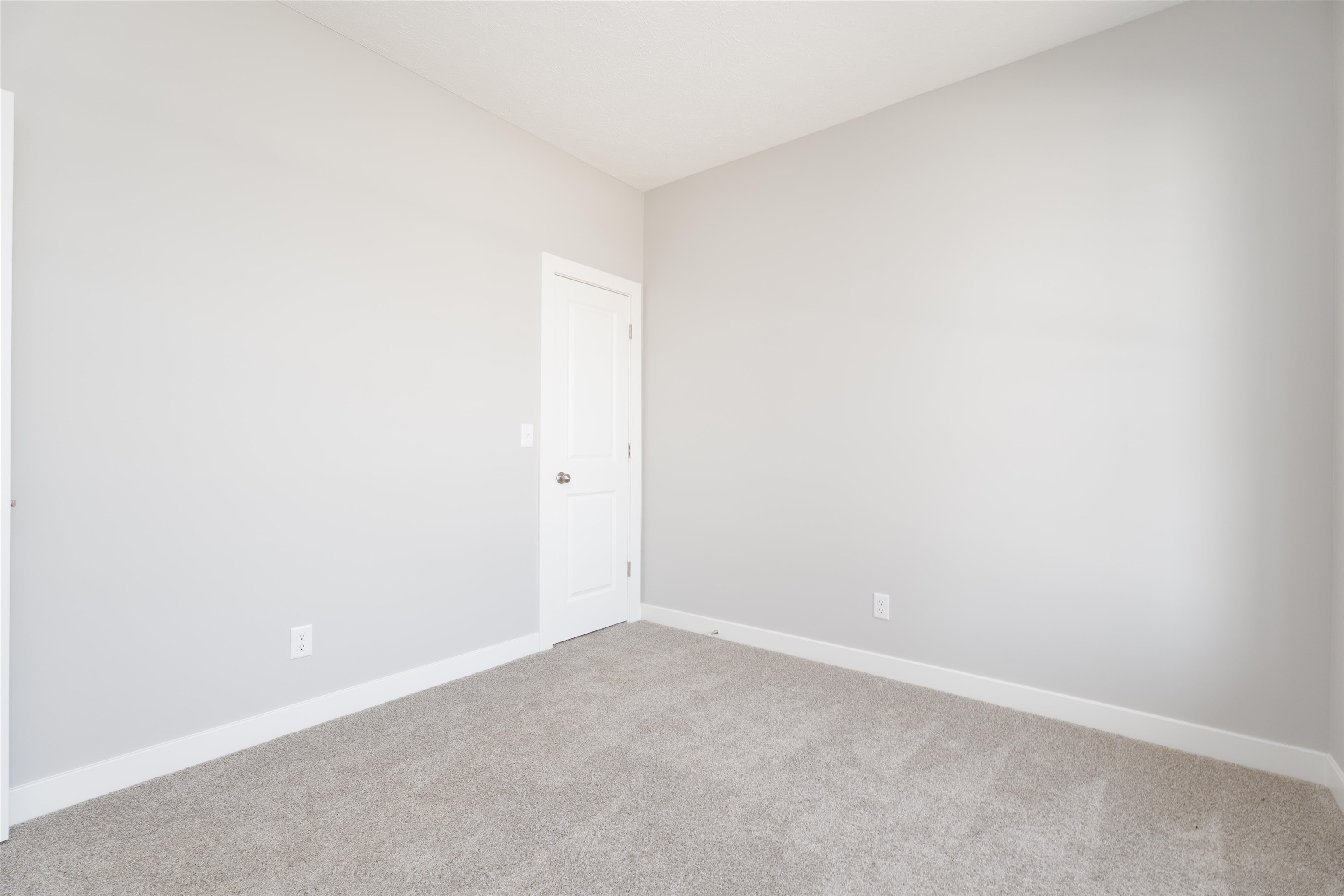 570 Alabaster Lane, Owensboro, Kentucky 42301, 3 Bedrooms Bedrooms, ,2 BathroomsBathrooms,Single Family Residence,For Sale,Alabaster Lane,92997