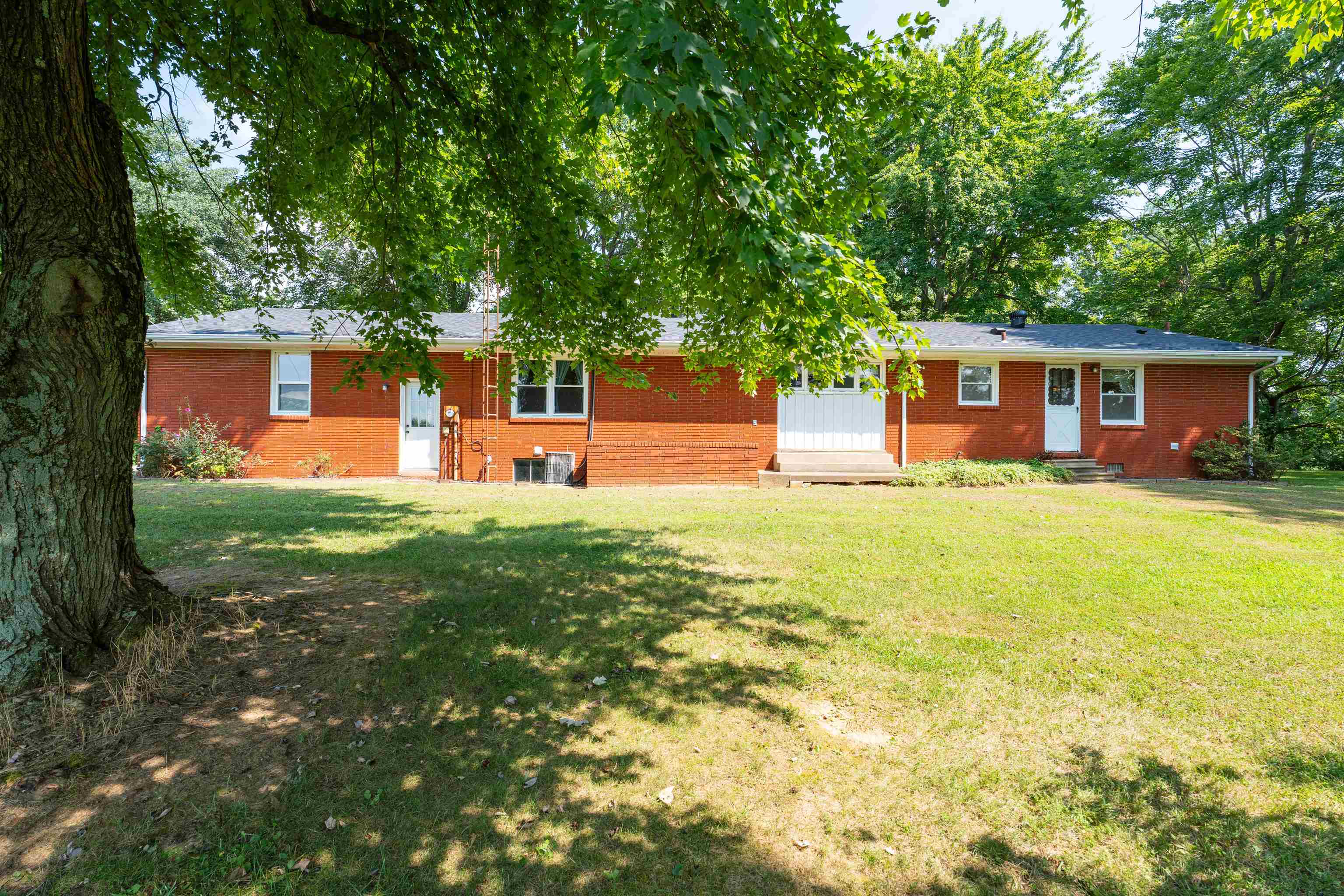 4880 Kentucky 554, Utica, Kentucky 42376, 3 Bedrooms Bedrooms, ,2 BathroomsBathrooms,Single Family Residence,For Sale,Kentucky 554,92998