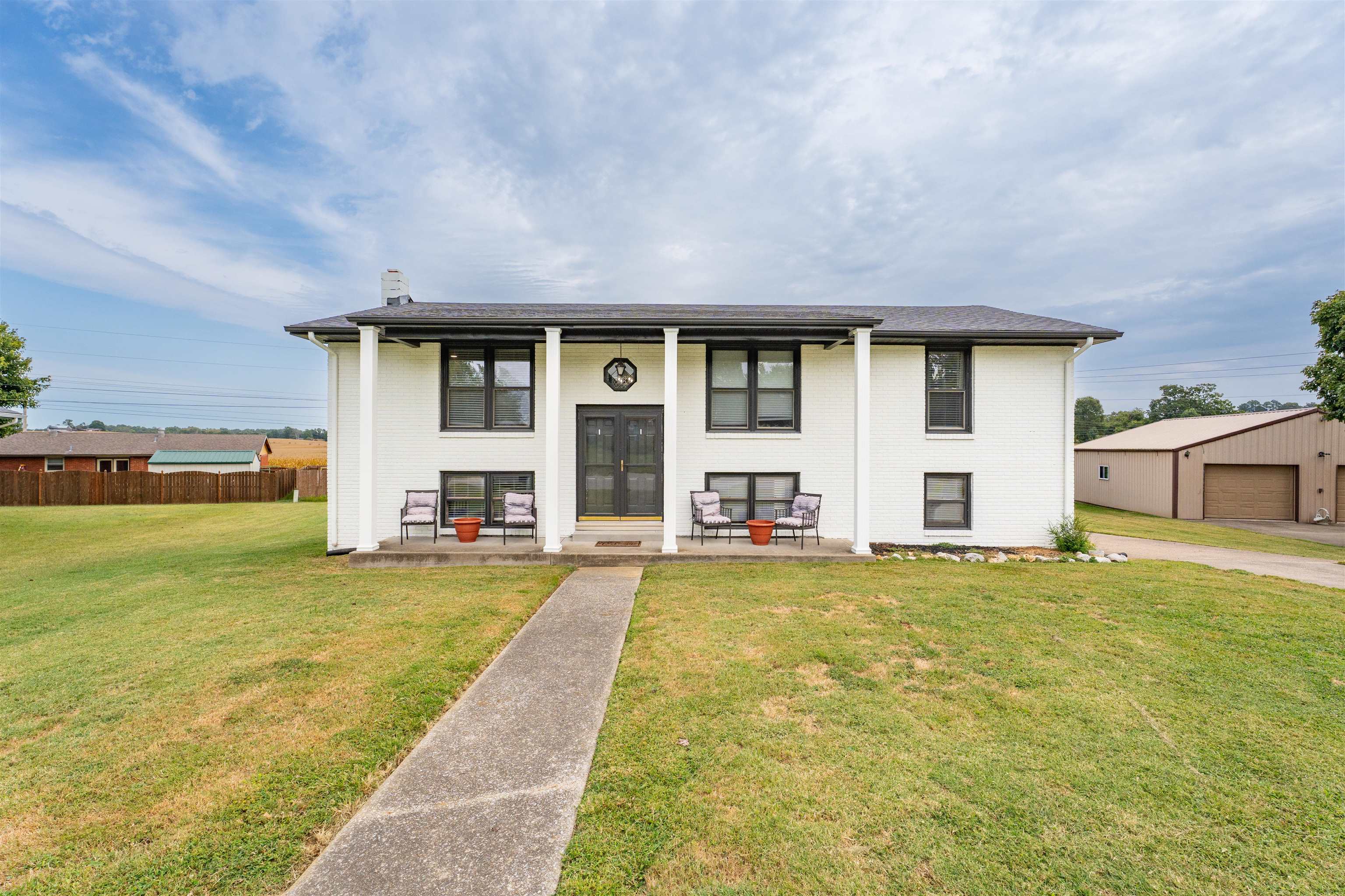 1517 Sullivan Loop, Owensboro, Kentucky 42303, 3 Bedrooms Bedrooms, ,2 BathroomsBathrooms,Single Family Residence,For Sale,Sullivan Loop,93005