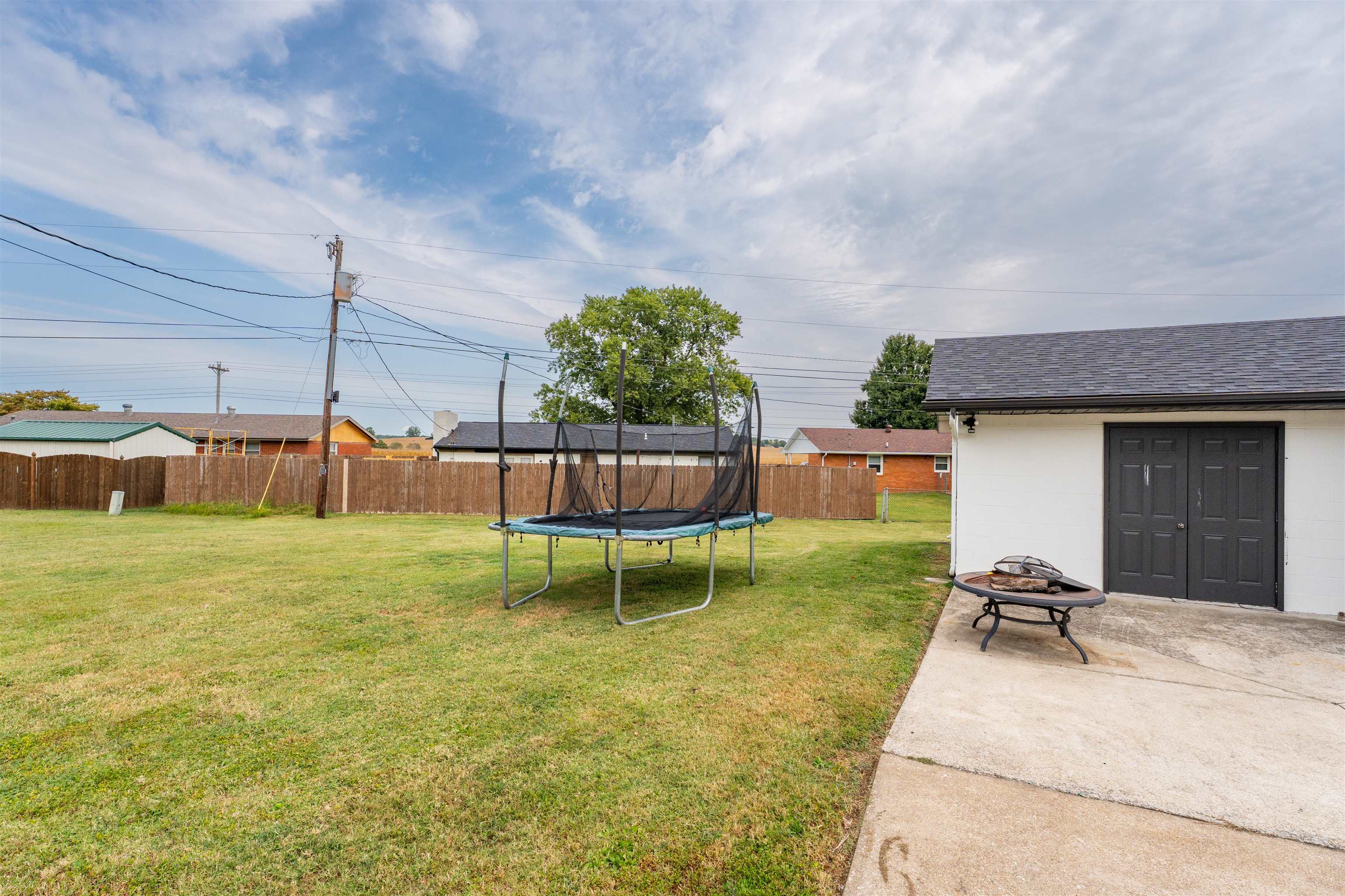 1517 Sullivan Loop, Owensboro, Kentucky 42303, 3 Bedrooms Bedrooms, ,2 BathroomsBathrooms,Single Family Residence,For Sale,Sullivan Loop,93005