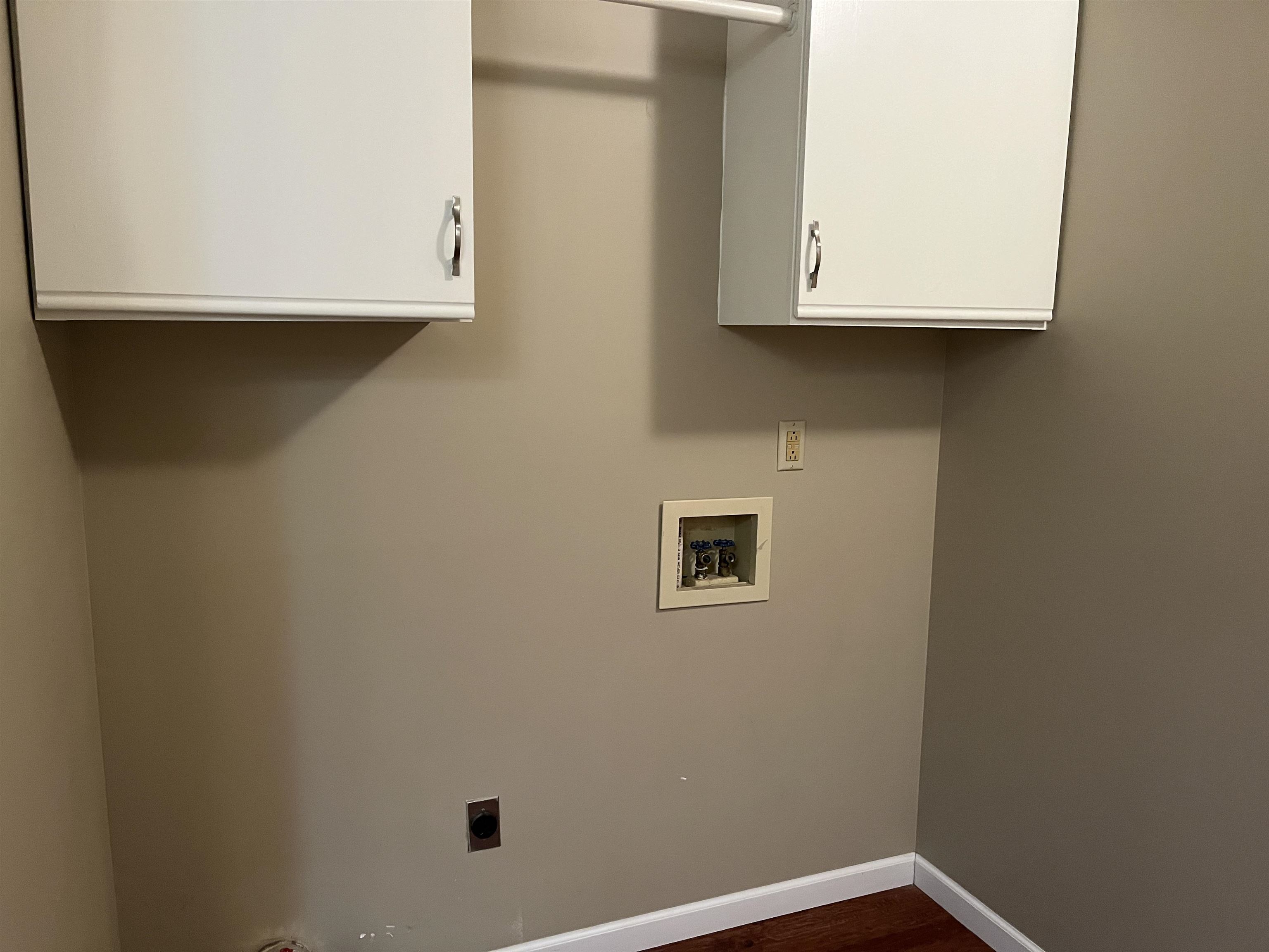 2506 Elder Dr, Owensboro, Kentucky 42301-9999, 2 Bedrooms Bedrooms, ,1 BathroomBathrooms,Single Family Residence,For Sale,Elder Dr,93012