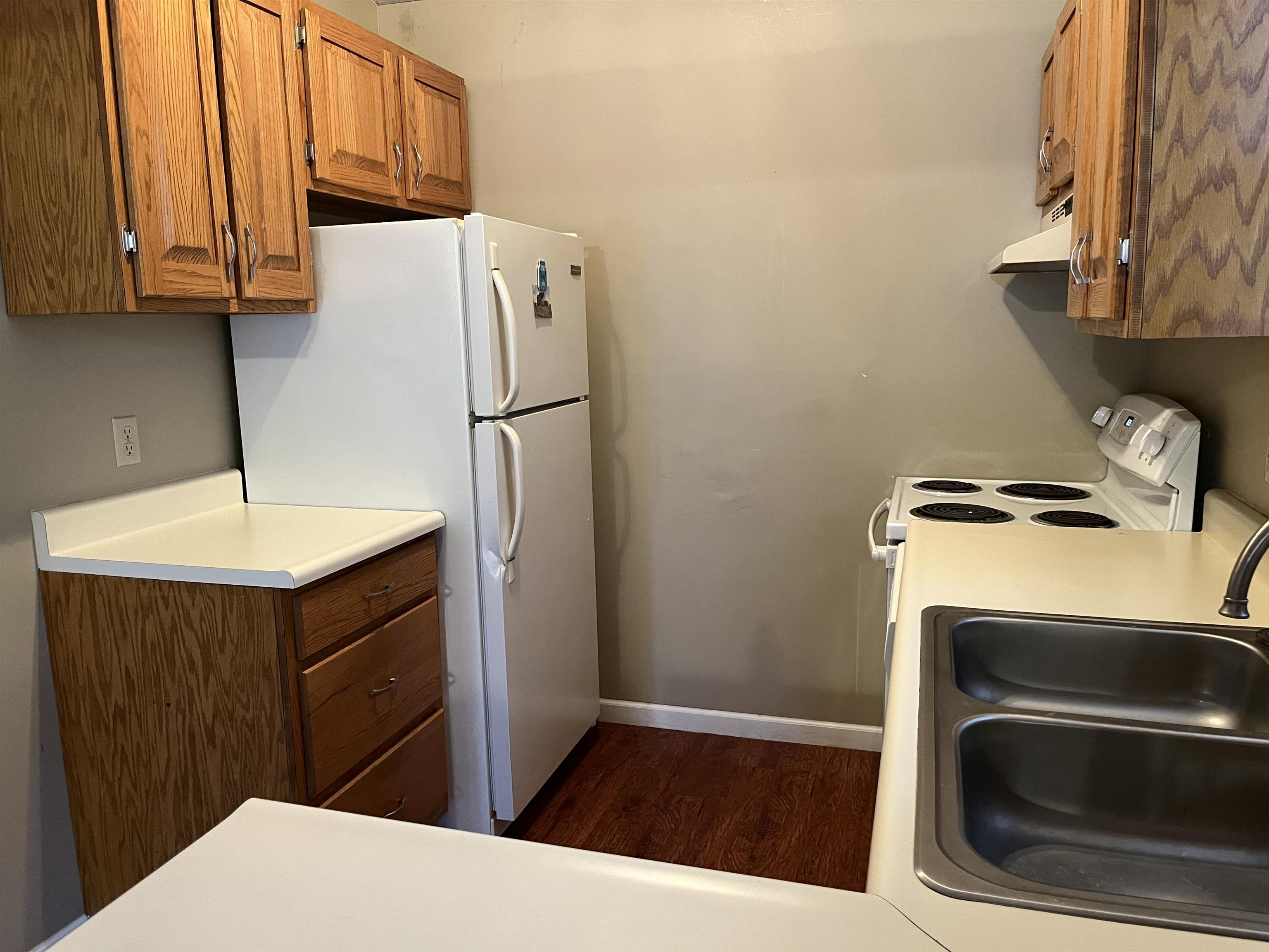 2506 Elder Dr, Owensboro, Kentucky 42301-9999, 2 Bedrooms Bedrooms, ,1 BathroomBathrooms,Single Family Residence,For Sale,Elder Dr,93012