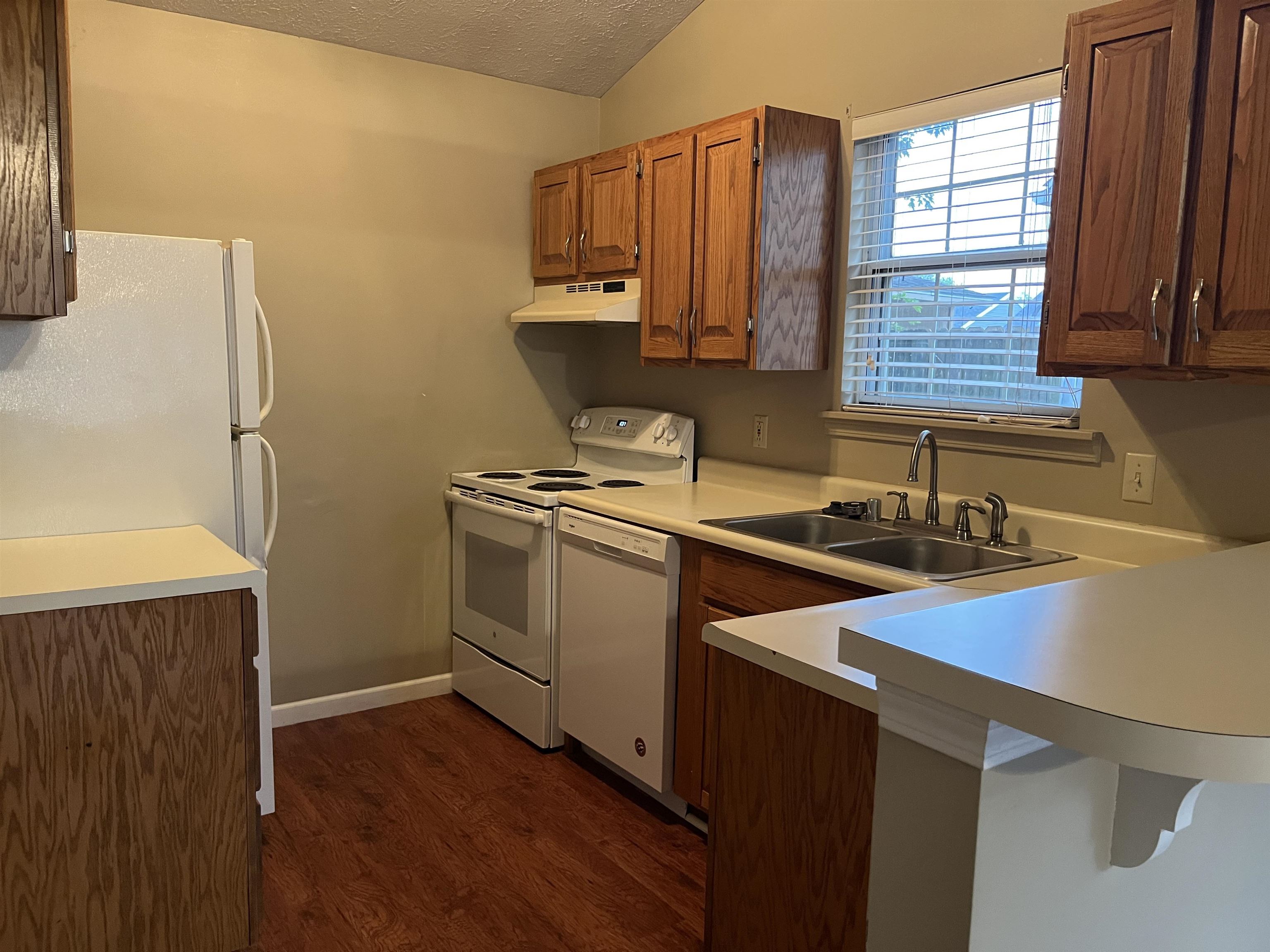 2506 Elder Dr, Owensboro, Kentucky 42301-9999, 2 Bedrooms Bedrooms, ,1 BathroomBathrooms,Single Family Residence,For Sale,Elder Dr,93012
