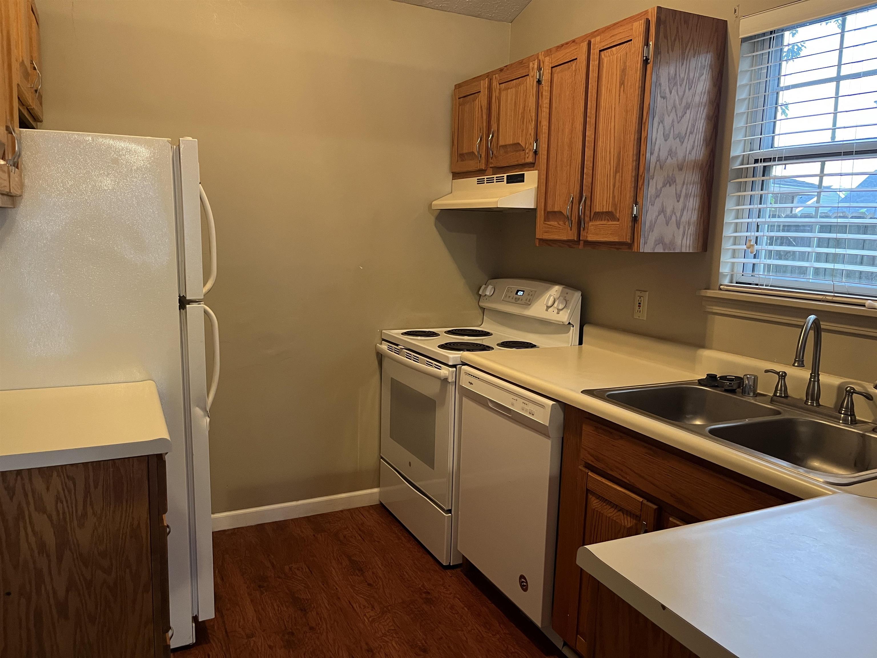 2506 Elder Dr, Owensboro, Kentucky 42301-9999, 2 Bedrooms Bedrooms, ,1 BathroomBathrooms,Single Family Residence,For Sale,Elder Dr,93012