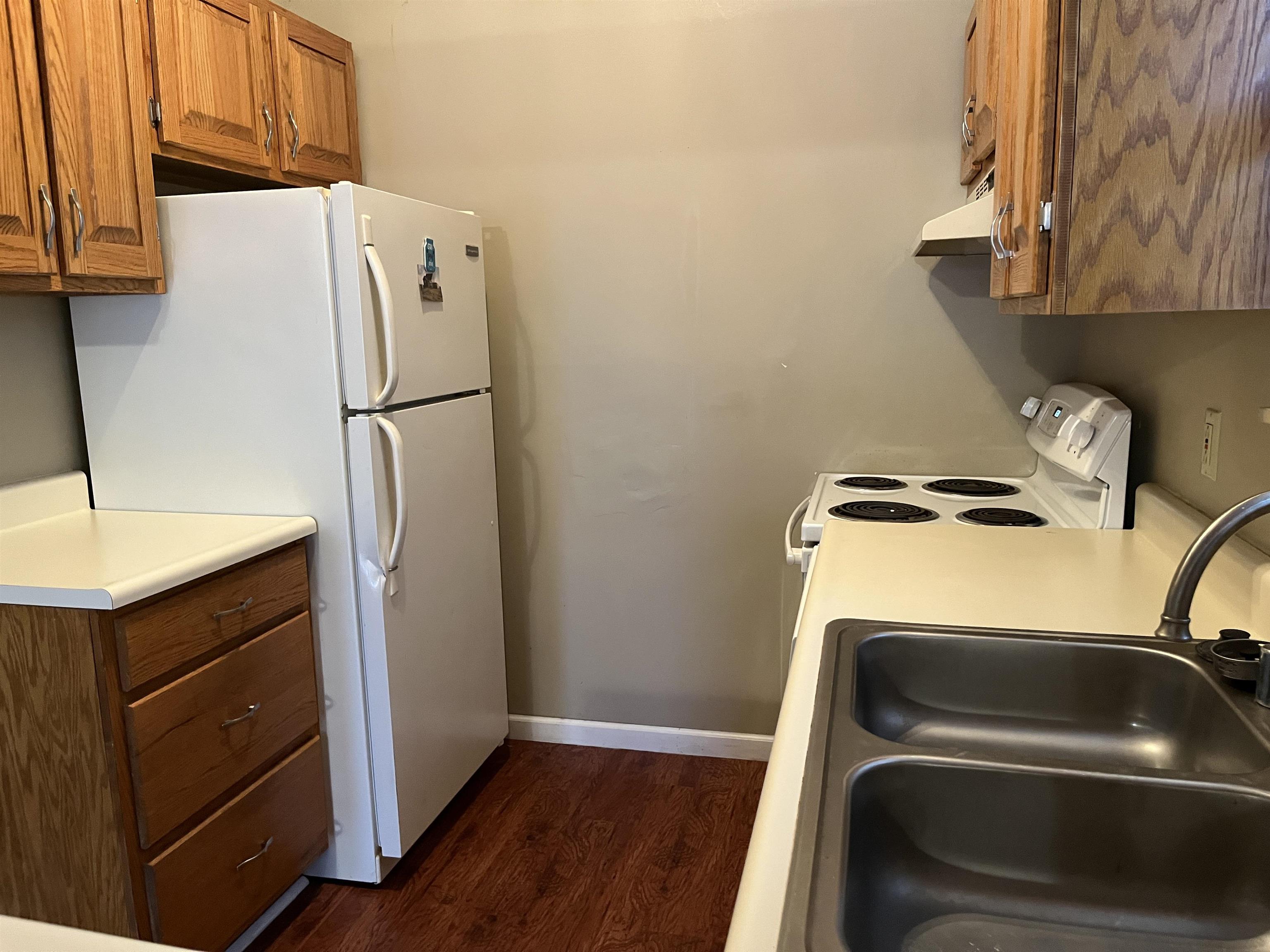 2506 Elder Dr, Owensboro, Kentucky 42301-9999, 2 Bedrooms Bedrooms, ,1 BathroomBathrooms,Single Family Residence,For Sale,Elder Dr,93012