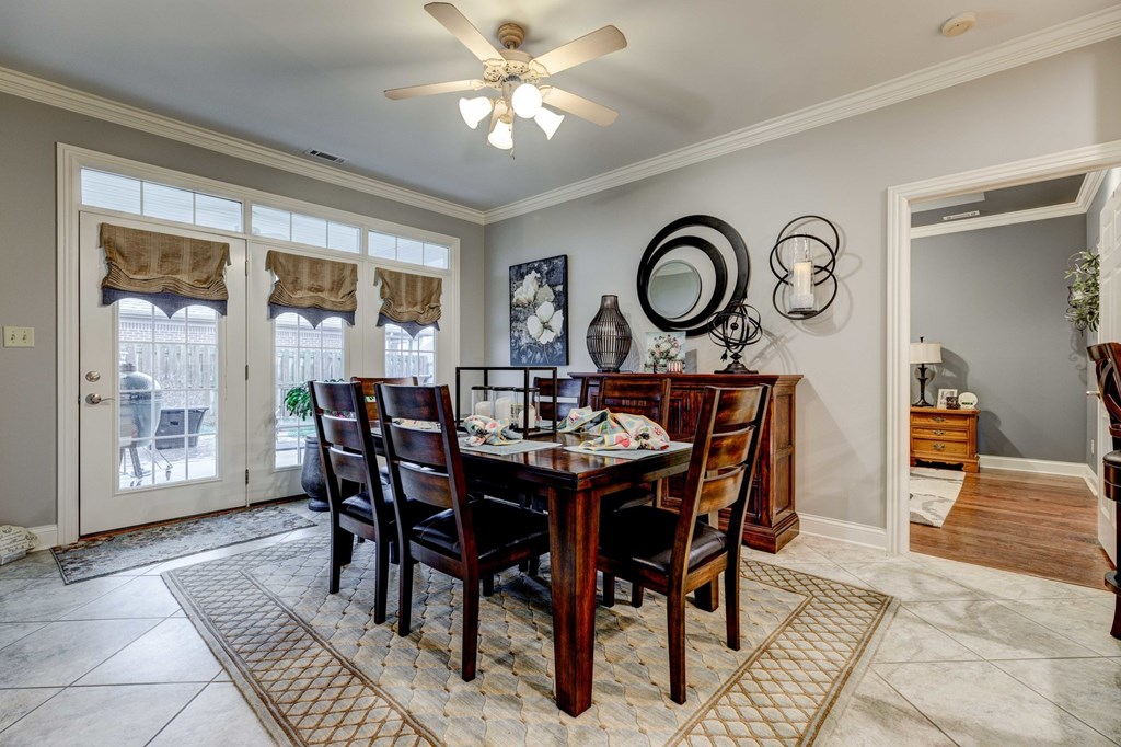 400 Stableford Cir, Owensboro, Kentucky 42303, 4 Bedrooms Bedrooms, ,3 BathroomsBathrooms,Single Family Residence,For Sale,Stableford Cir,93019
