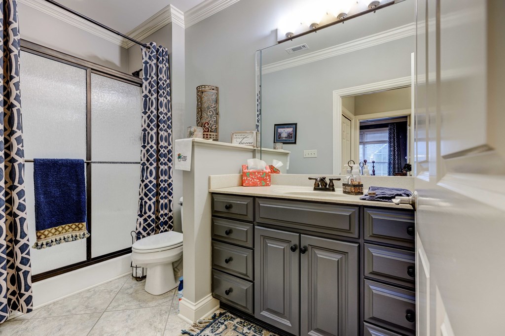 400 Stableford Cir, Owensboro, Kentucky 42303, 4 Bedrooms Bedrooms, ,3 BathroomsBathrooms,Single Family Residence,For Sale,Stableford Cir,93019