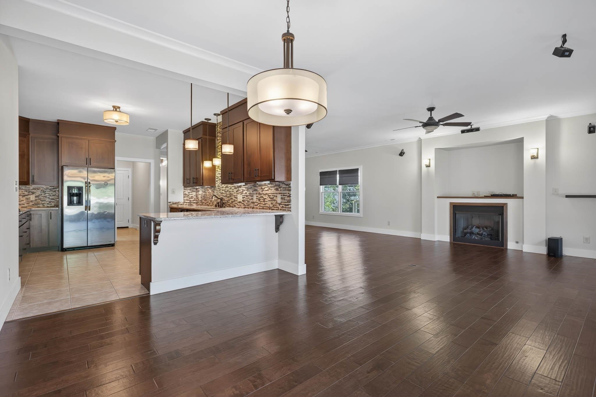 4547 Lake Forest Drive, Owensboro, Kentucky 42303, 4 Bedrooms Bedrooms, ,3 BathroomsBathrooms,Single Family Residence,For Sale,Lake Forest Drive,93021