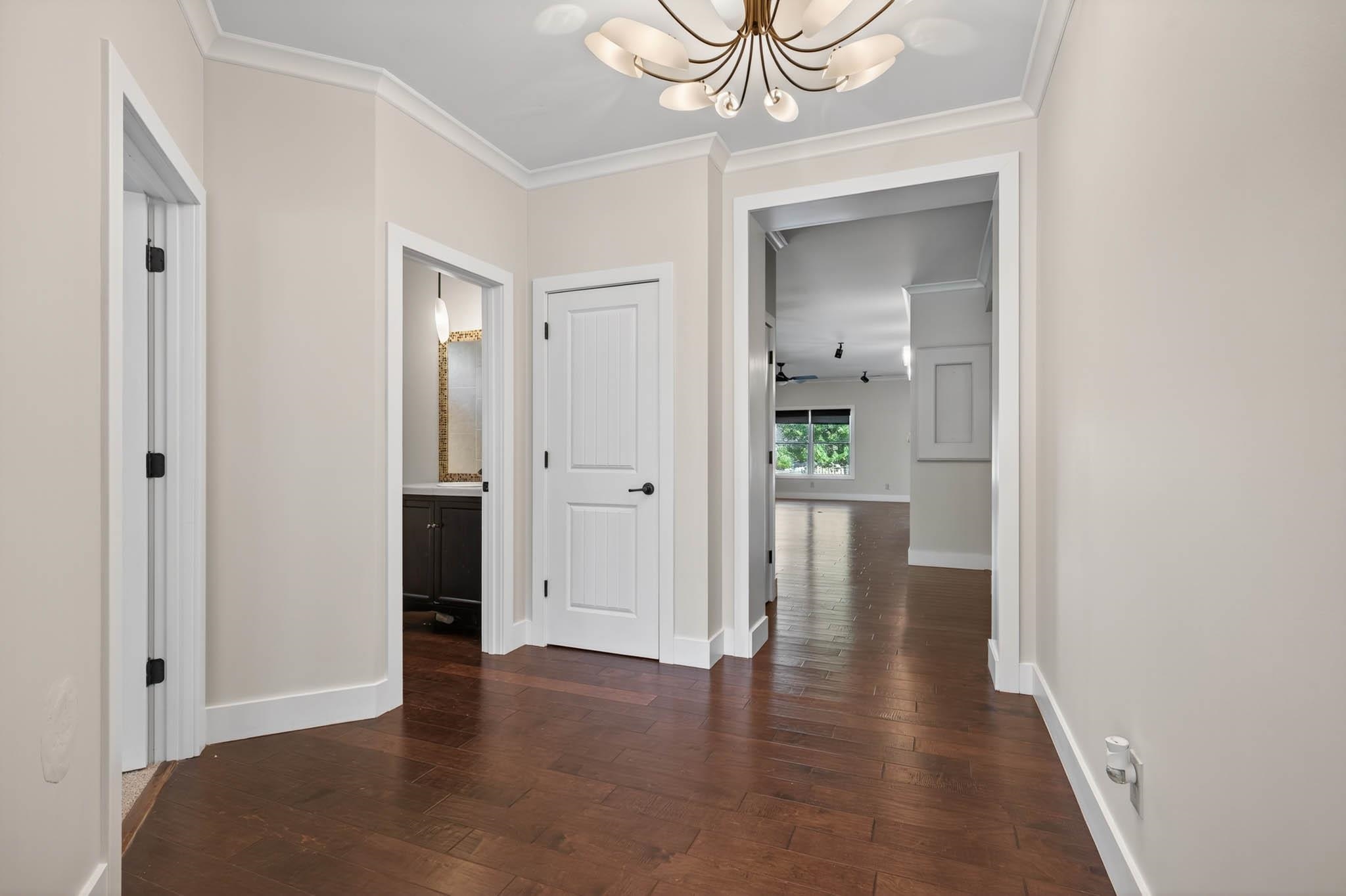 4547 Lake Forest Drive, Owensboro, Kentucky 42303, 4 Bedrooms Bedrooms, ,3 BathroomsBathrooms,Single Family Residence,For Sale,Lake Forest Drive,93021