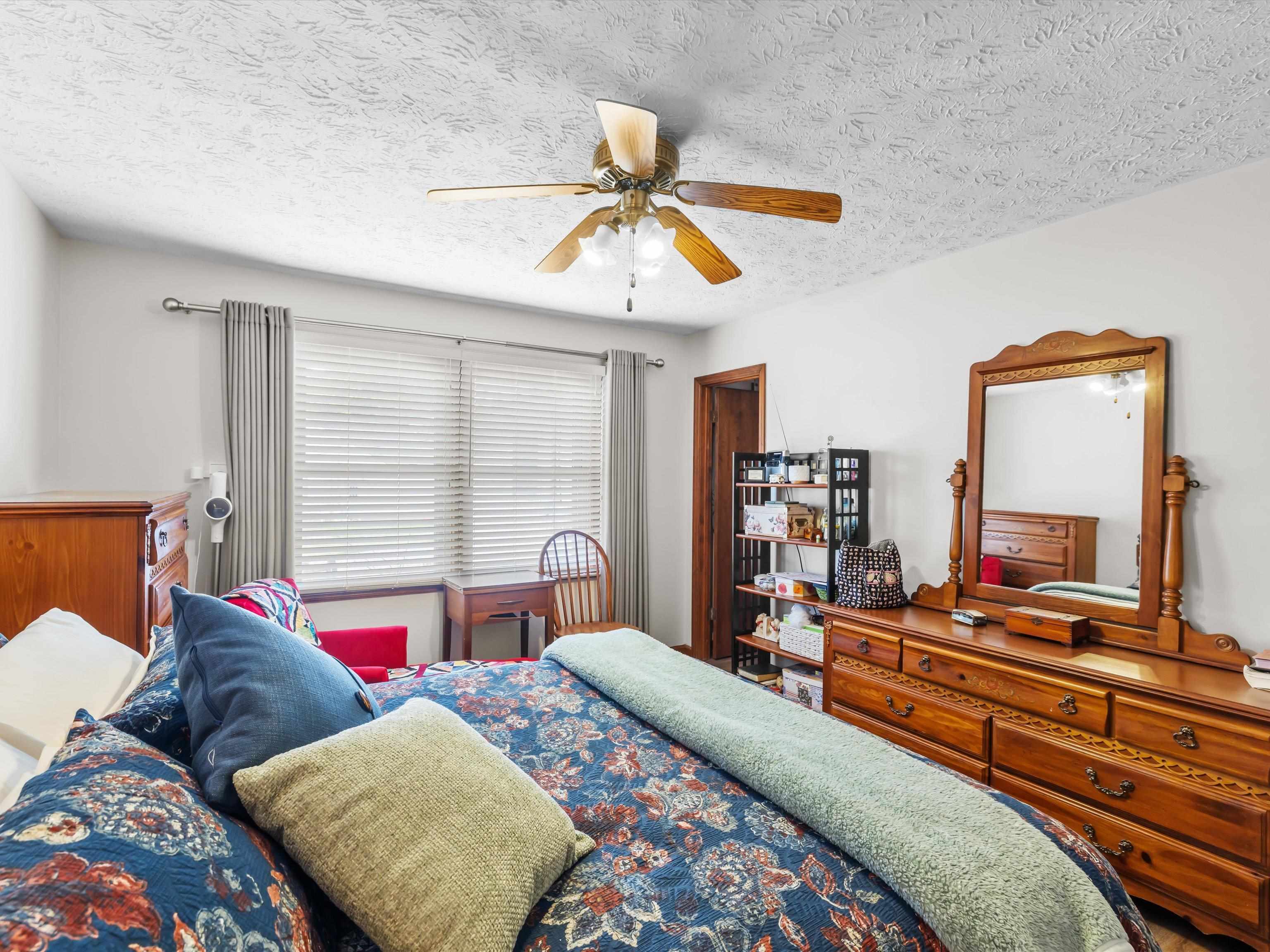 105 Riverview Dr, Hawesville, Kentucky 42348, 3 Bedrooms Bedrooms, ,2 BathroomsBathrooms,Single Family Residence,For Sale,Riverview Dr,93023
