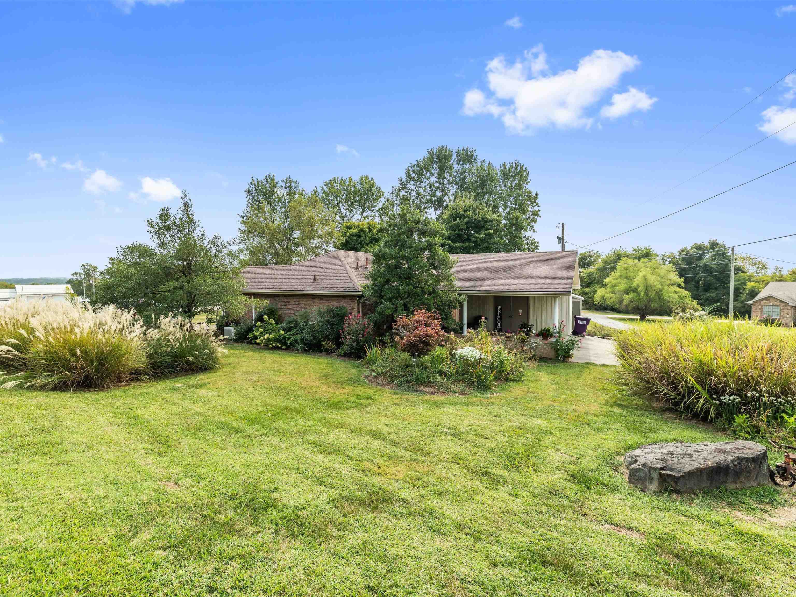 105 Riverview Dr, Hawesville, Kentucky 42348, 3 Bedrooms Bedrooms, ,2 BathroomsBathrooms,Single Family Residence,For Sale,Riverview Dr,93023
