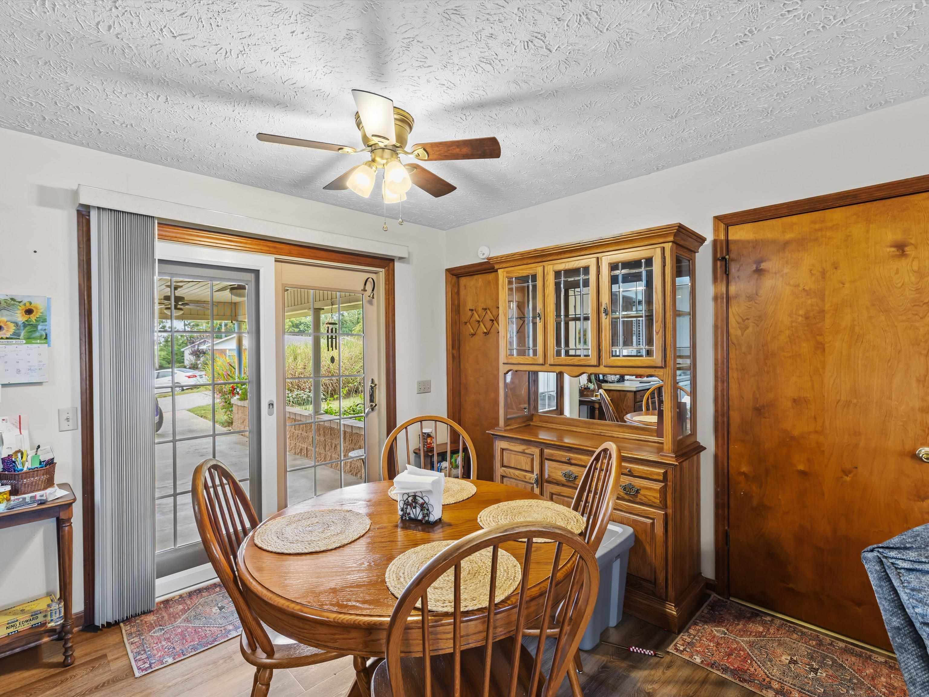 105 Riverview Dr, Hawesville, Kentucky 42348, 3 Bedrooms Bedrooms, ,2 BathroomsBathrooms,Single Family Residence,For Sale,Riverview Dr,93023