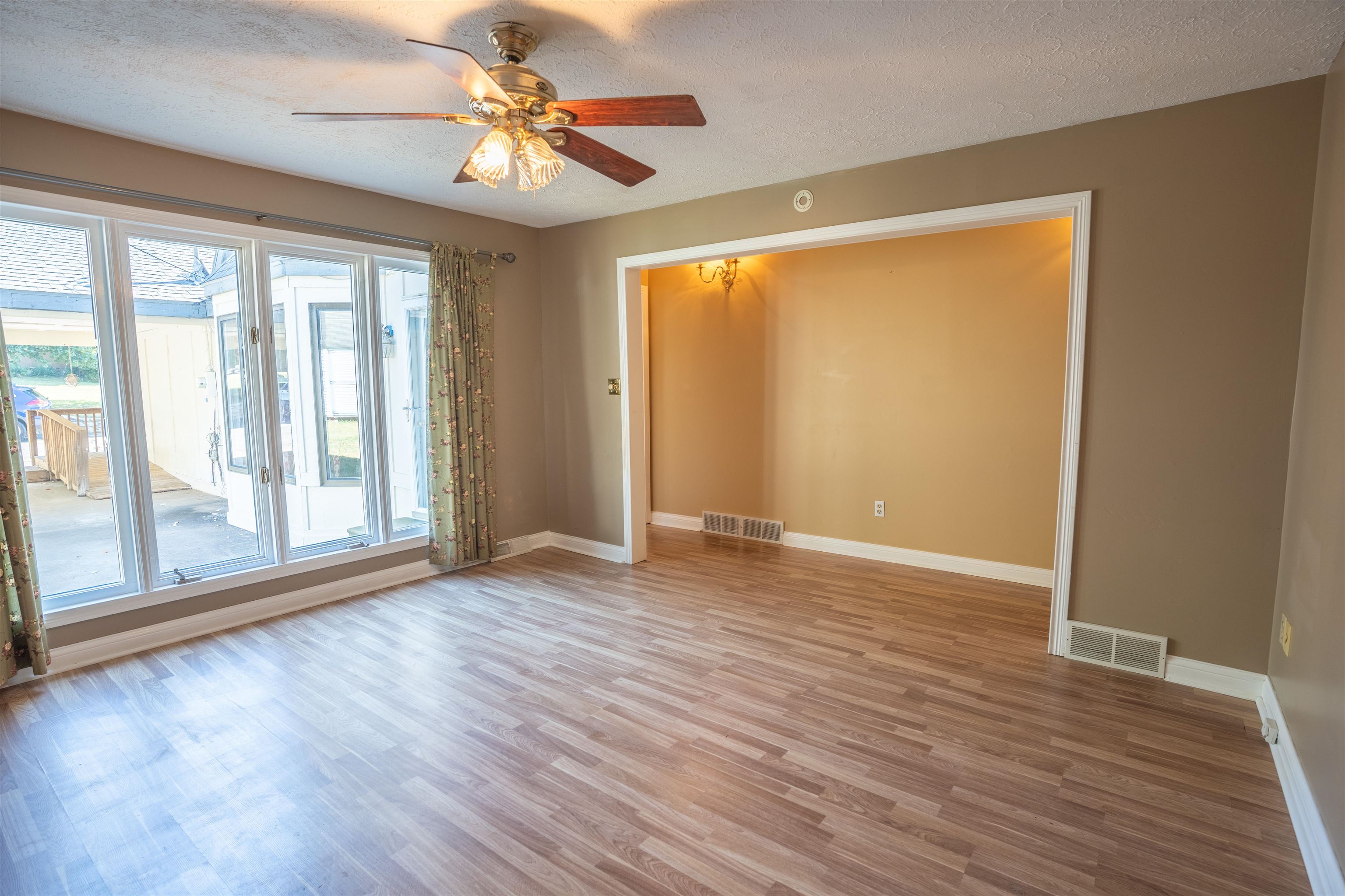 1487 State Route 81 N, Calhoun, Kentucky 42327, 4 Bedrooms Bedrooms, ,3 BathroomsBathrooms,Single Family Residence,For Sale,State Route 81 N,93024
