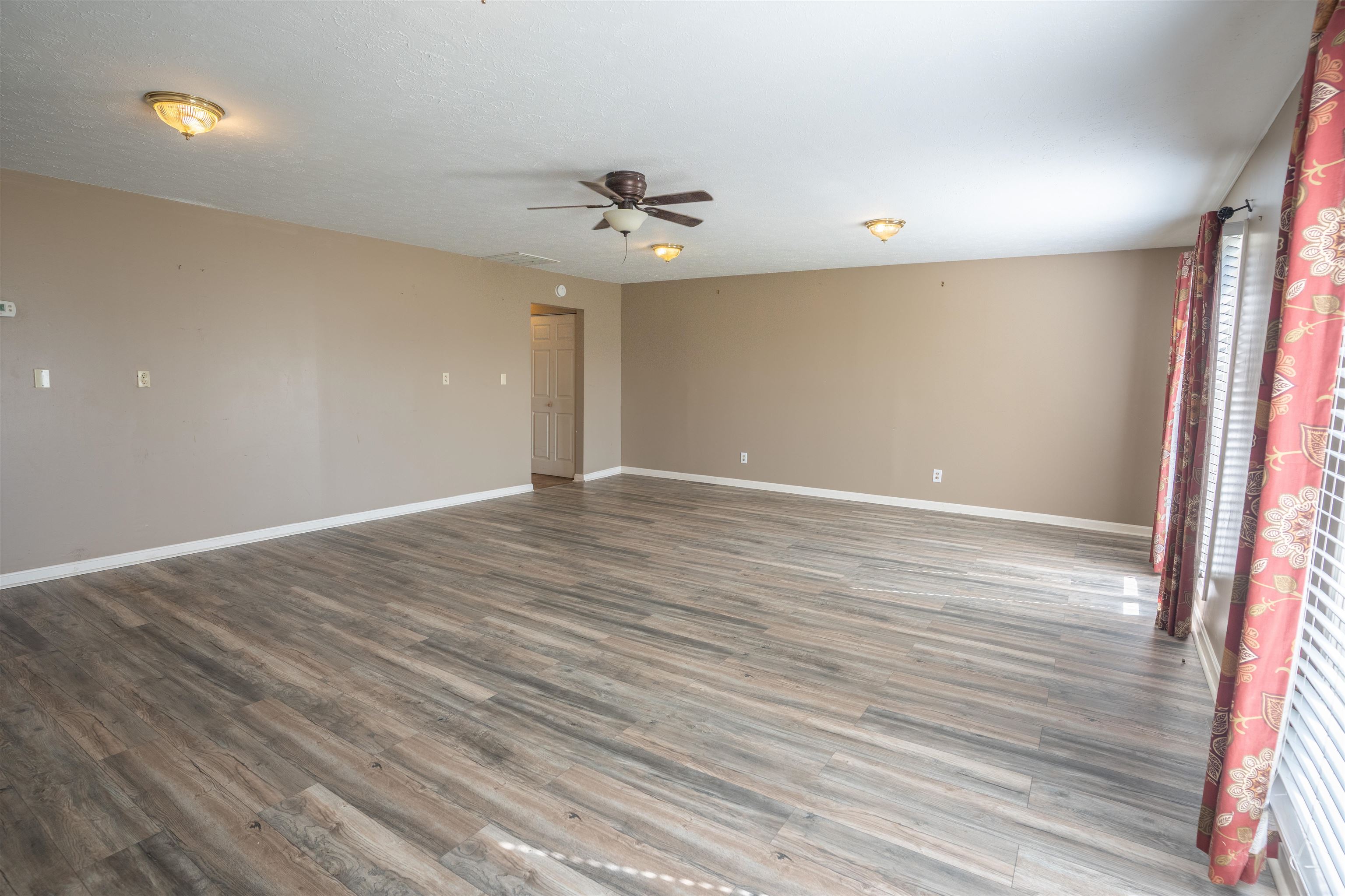 1487 State Route 81 N, Calhoun, Kentucky 42327, 4 Bedrooms Bedrooms, ,3 BathroomsBathrooms,Single Family Residence,For Sale,State Route 81 N,93024